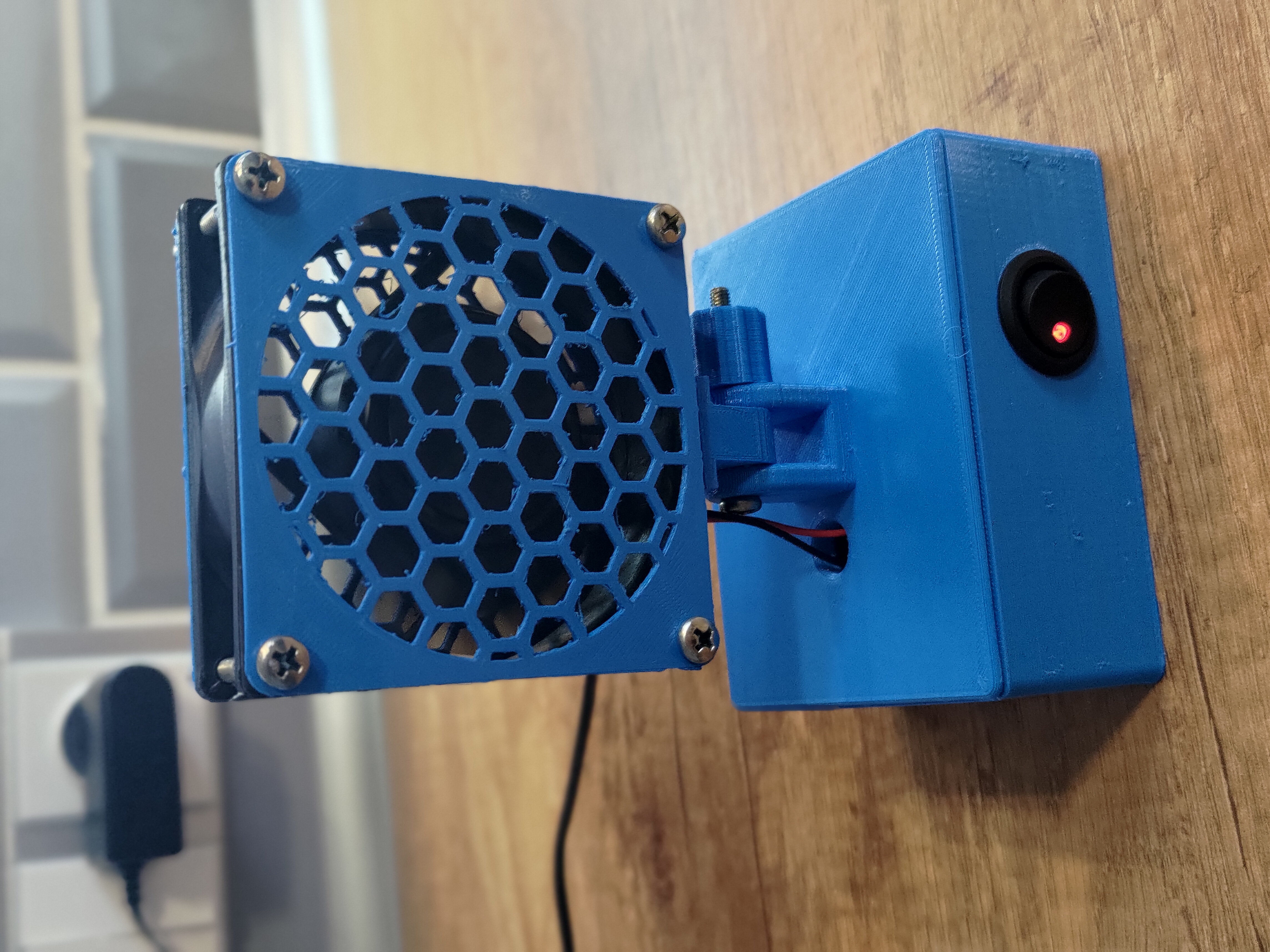 Fume extractor 80x80x25 fan