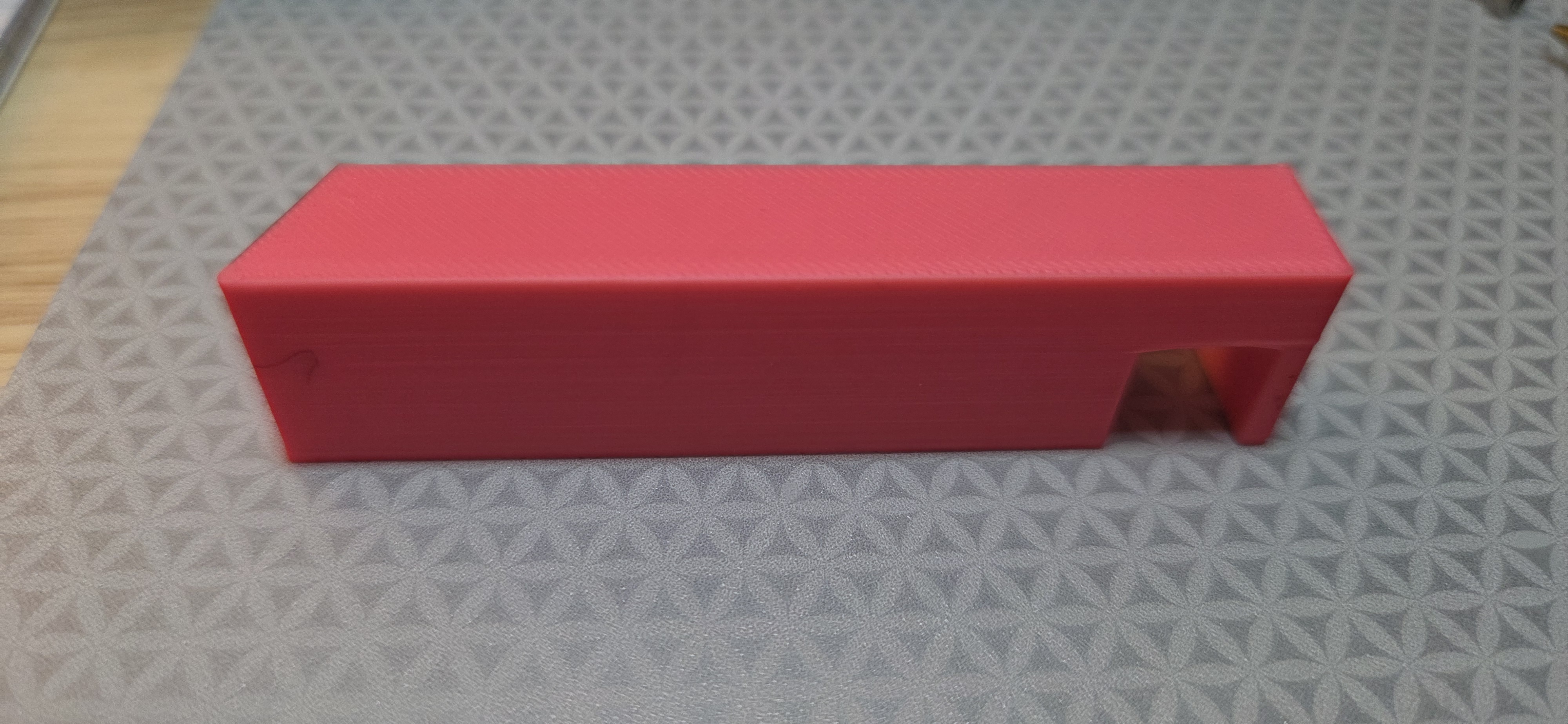 QIDI Q2 PLA door prop