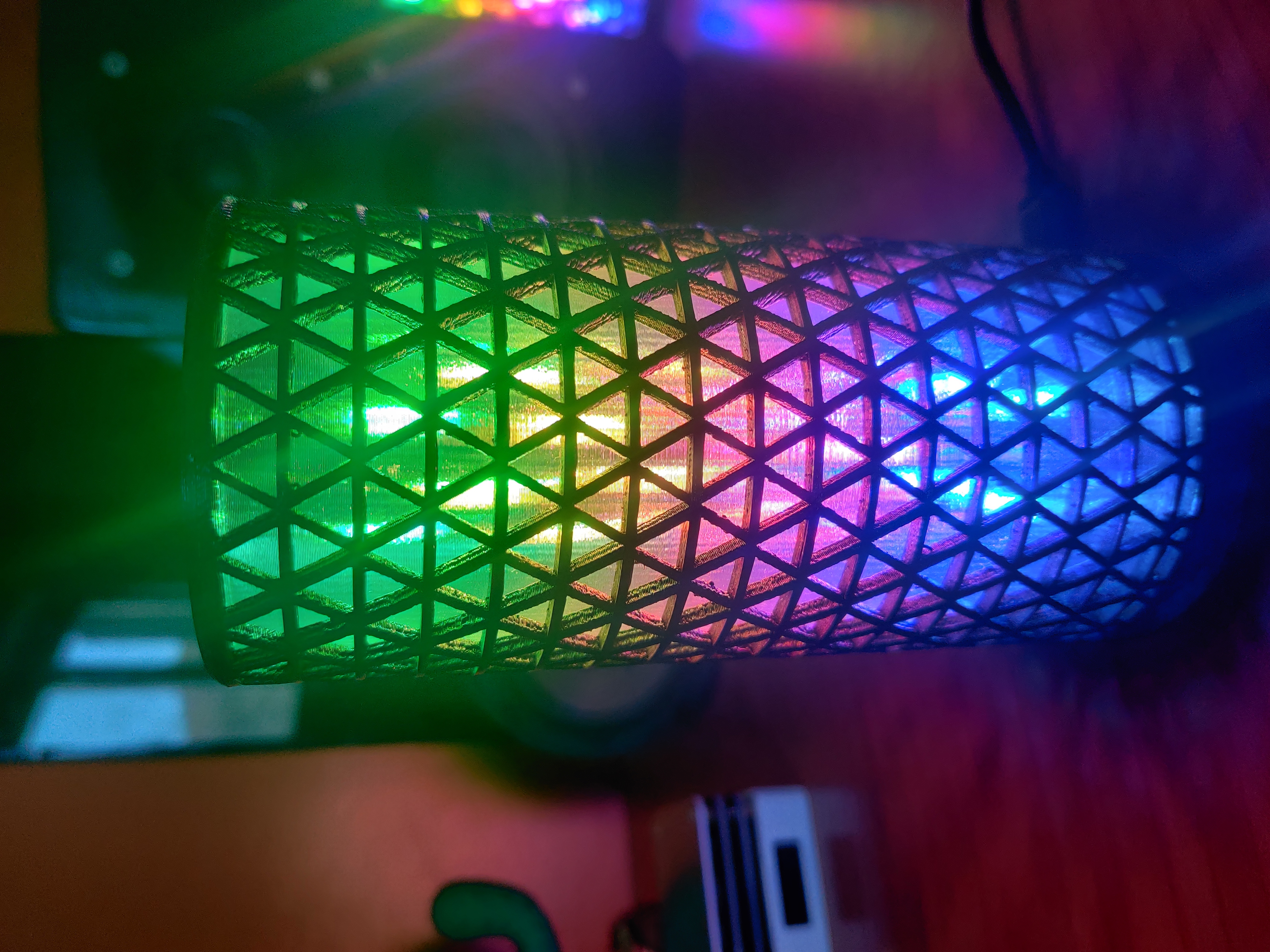 Triangle RGB wifi lamp