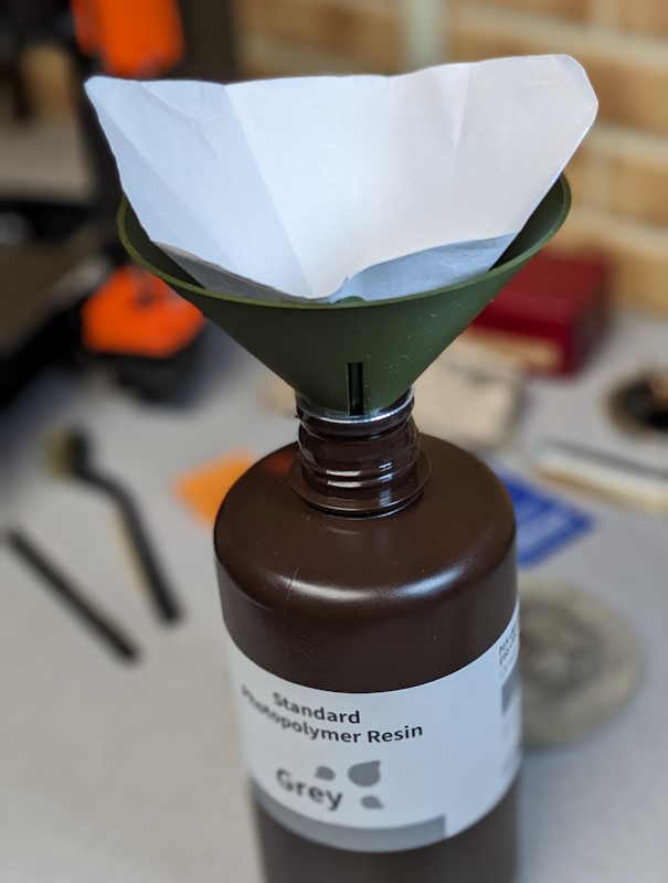 Customizable Resin Filter Funnel
