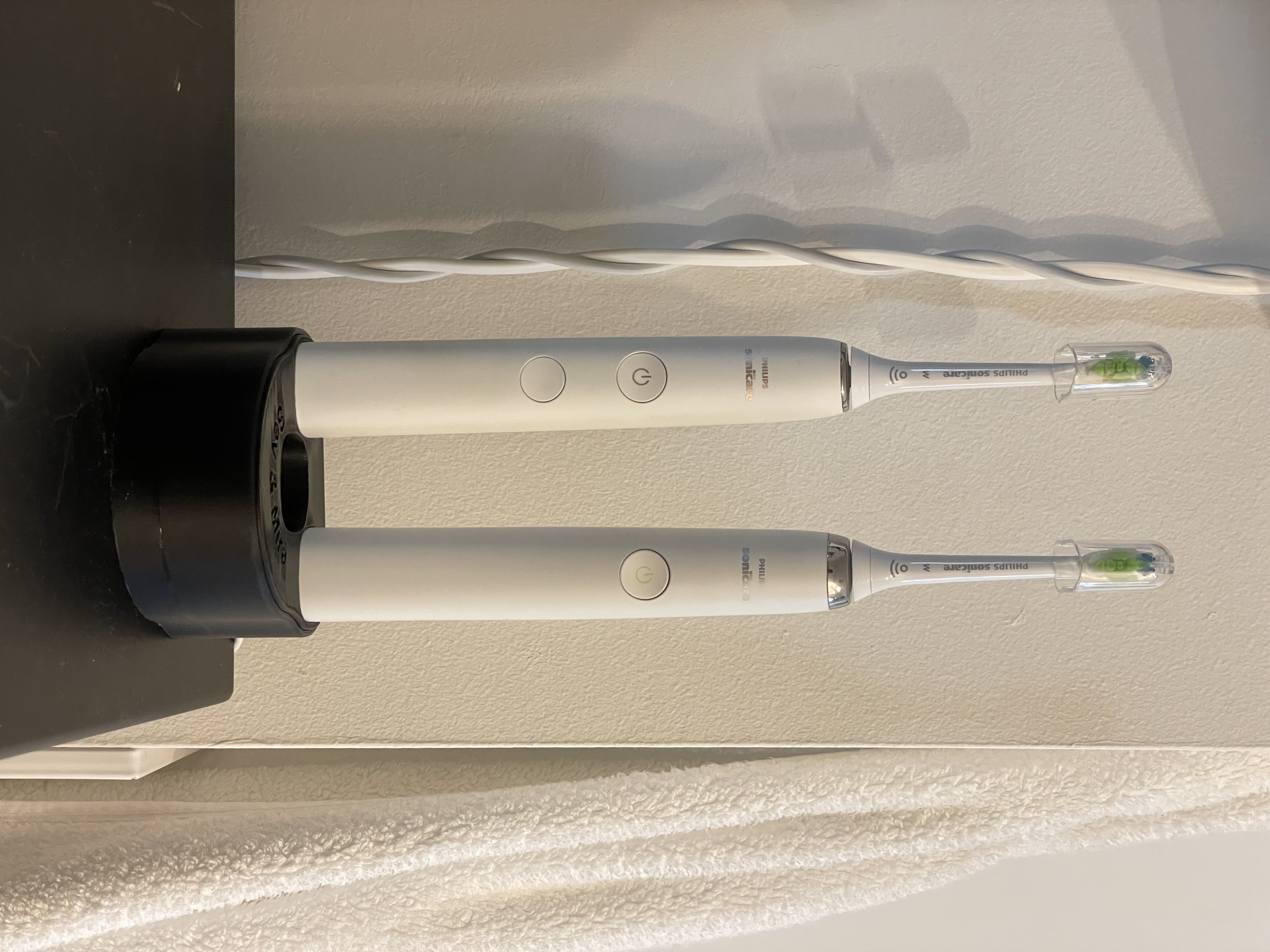 Philips Diamond Clean 2 Handle Stand and Charging Station