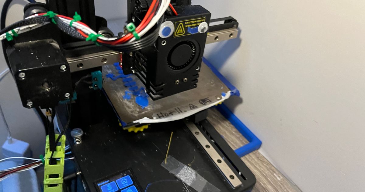 Kp3s bracket to keep bed from hitting wall by that guy makes Download