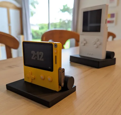 Pocket-sized Playdate Dock