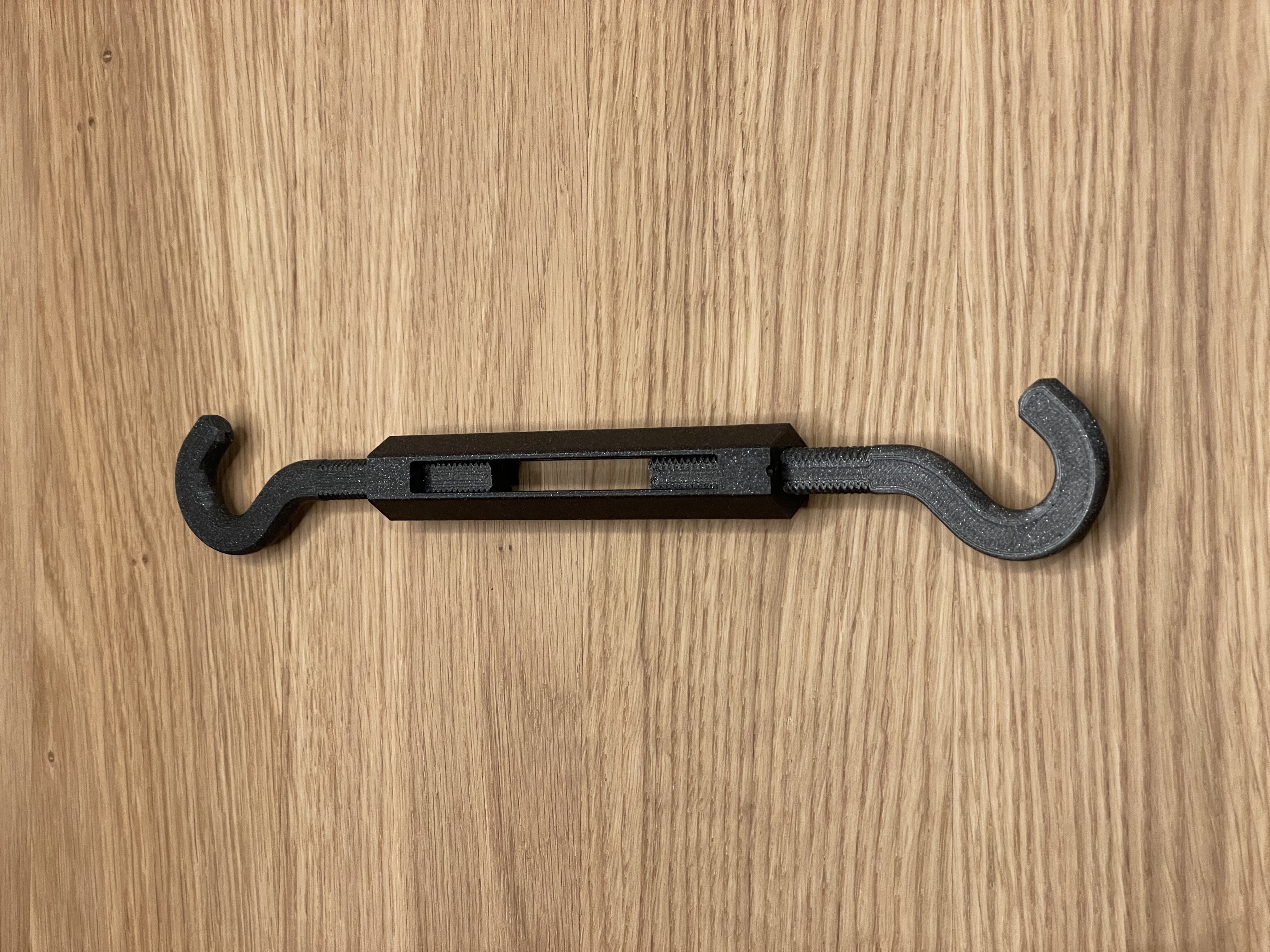 Miniatura 2 do modelo 3D Parametric turnbuckle