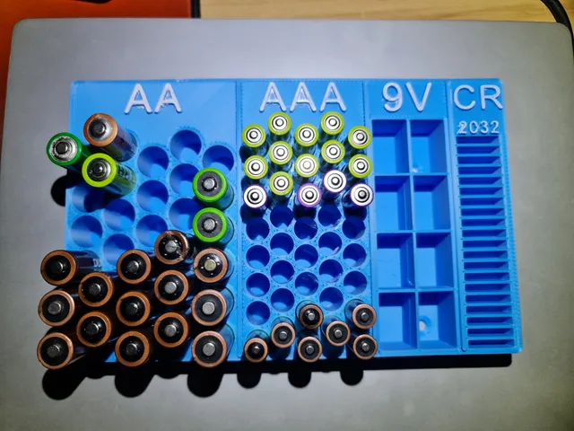 Battery box/mount for AA, AAA, 9V and CR batteries