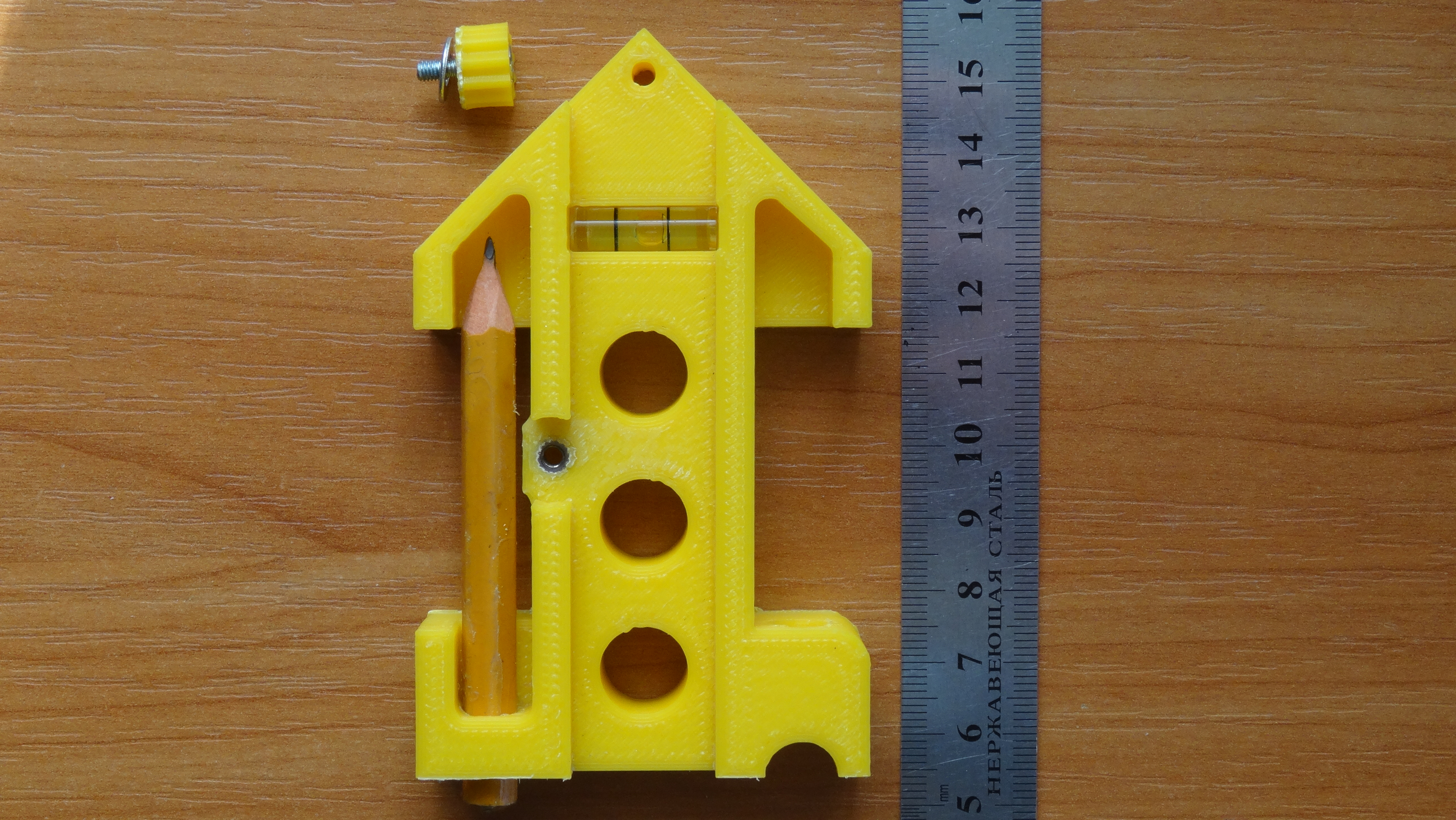 Miniatura 2 do modelo 3D Odd Job mini