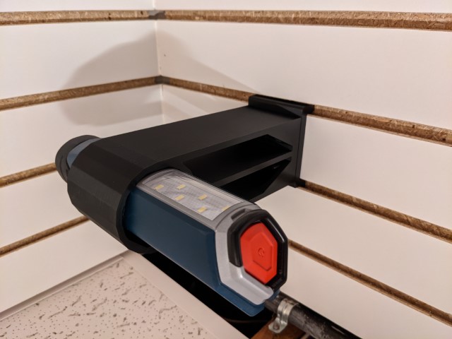 Bosch GLI12V-300N Worklight Wall Mount