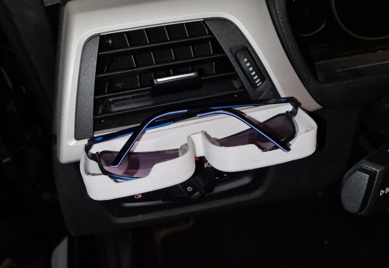Glasses holder/case