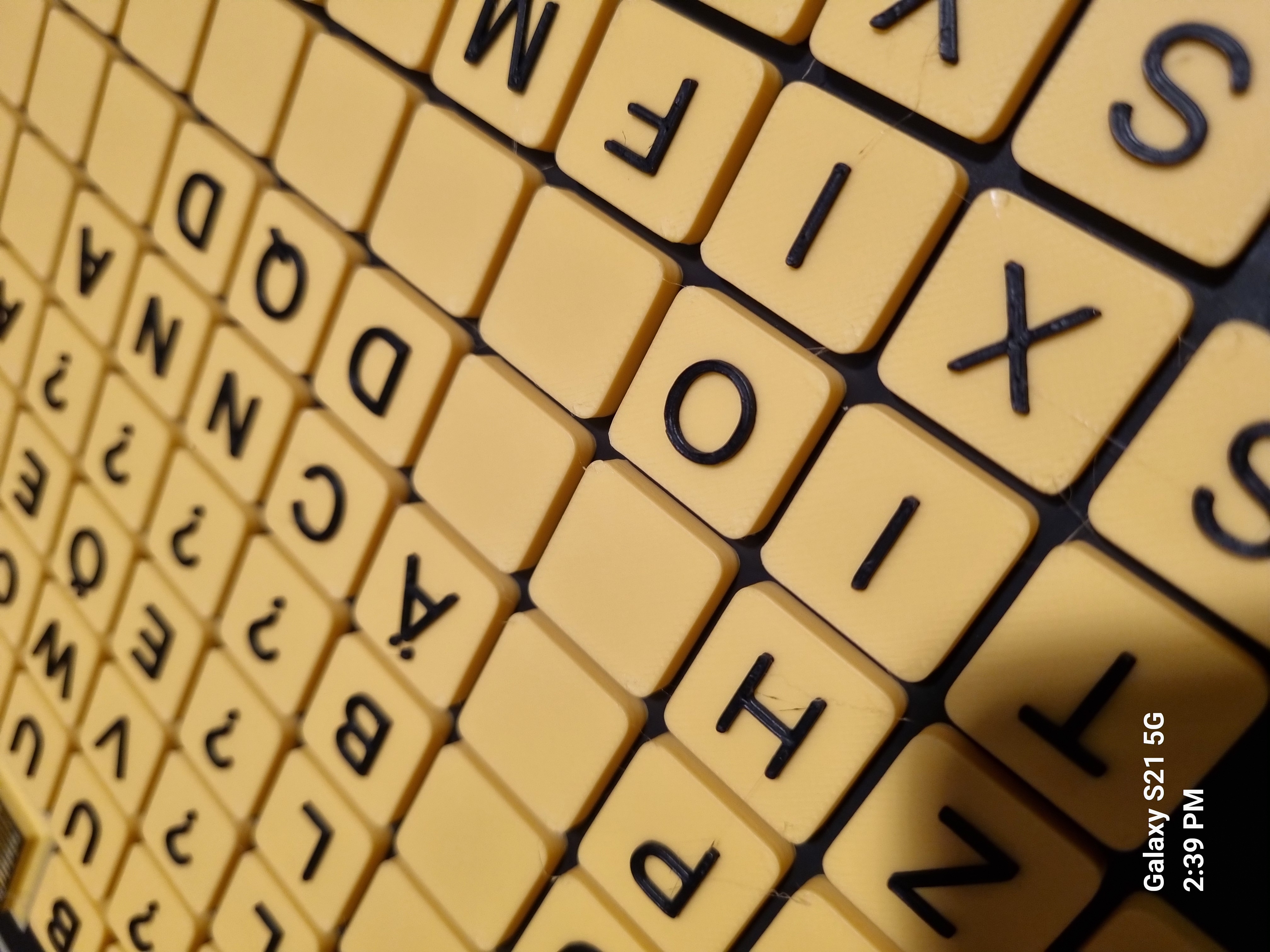 Simple letter tiles in Swedish