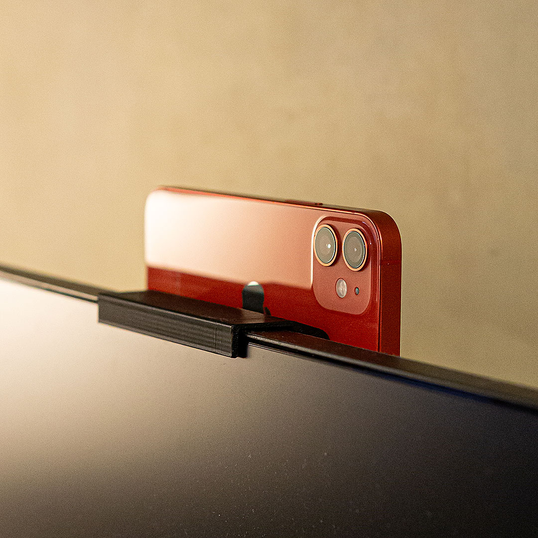iPhone mini continiuty webcam mount for LG Display