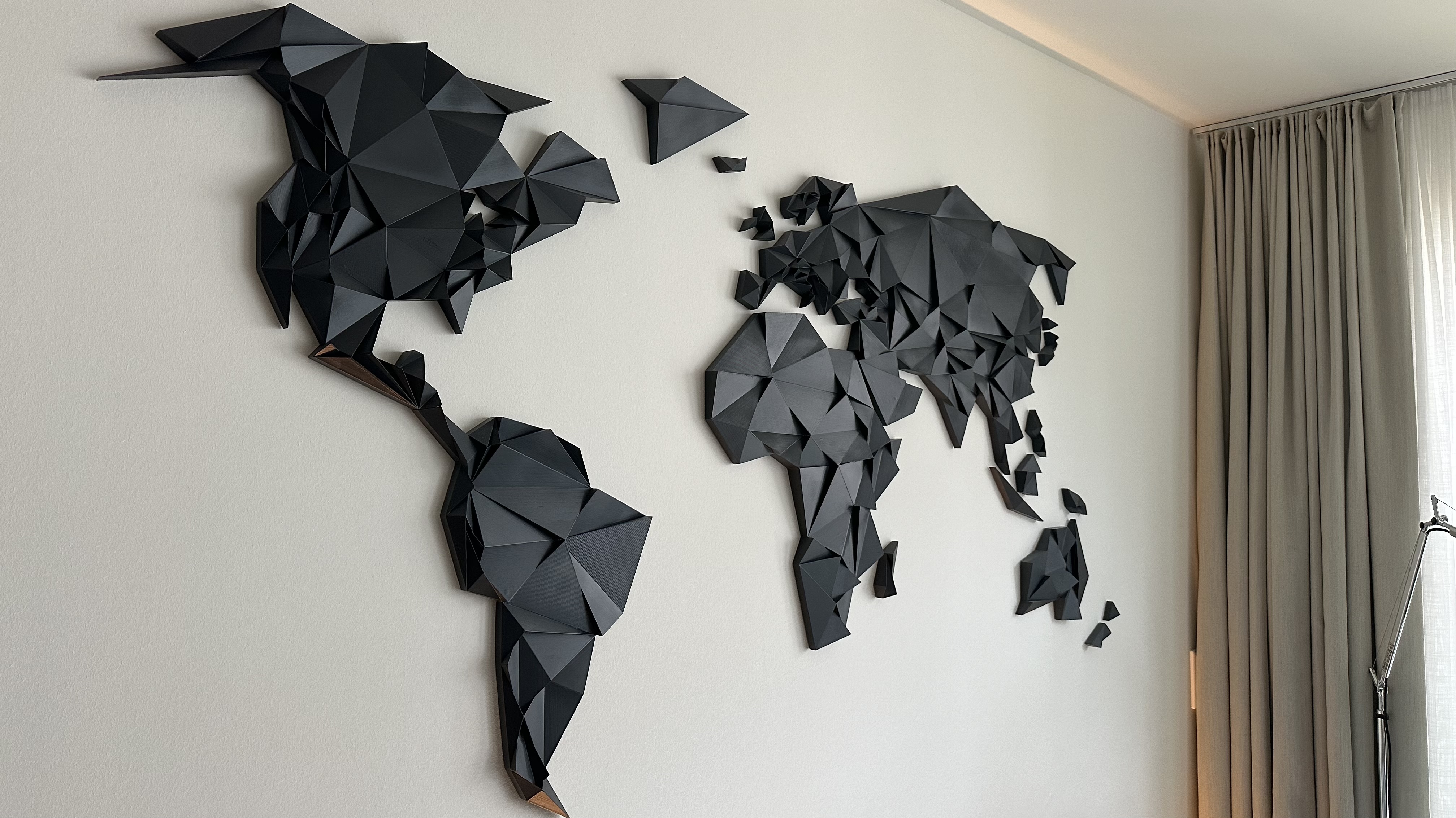 Low Poly World Map (1 meter version) by Johannes | Download free STL ...