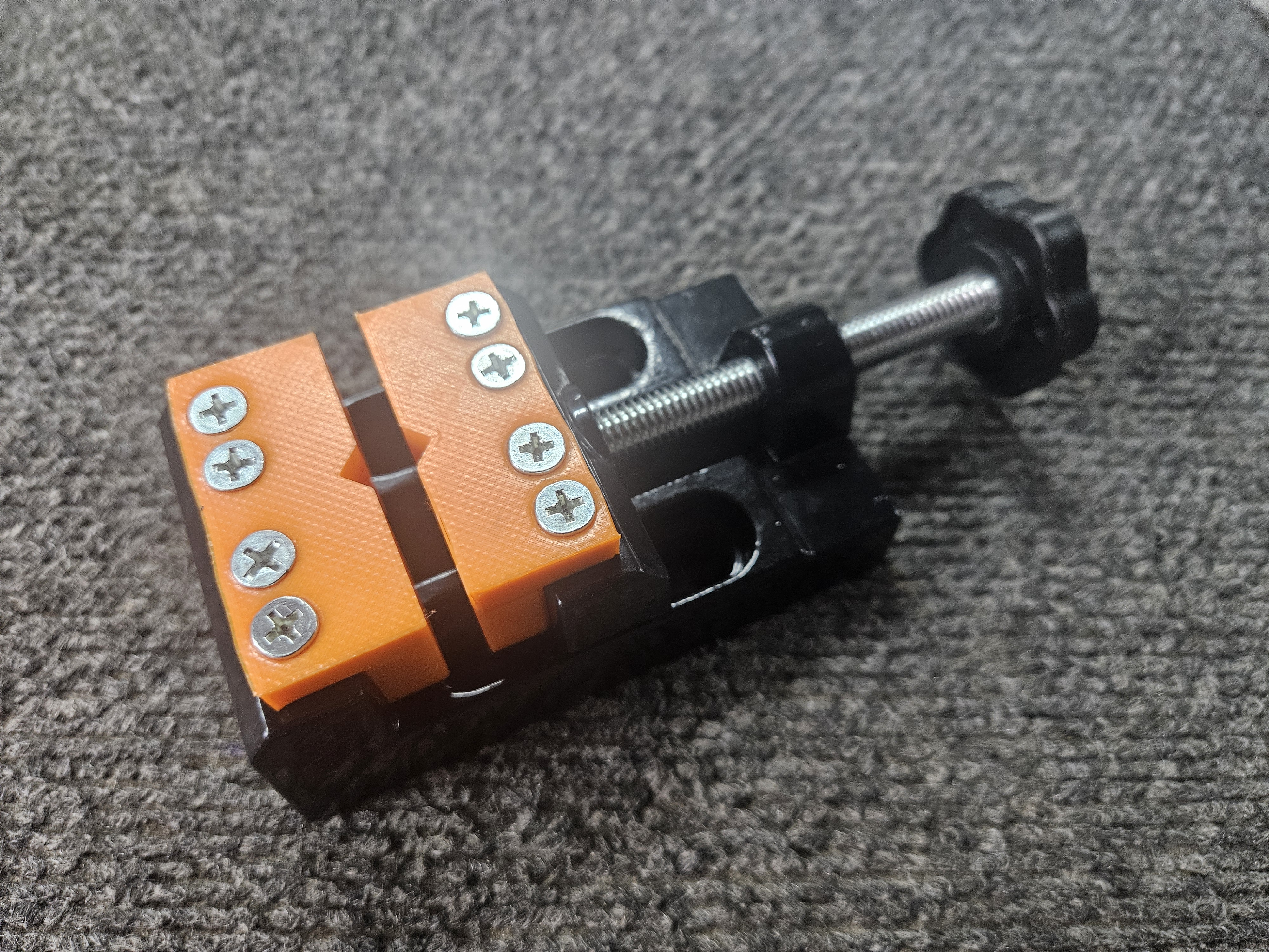 Mini Bench Clamp Vise Jaws (STEP File & Amazon Link Included)
