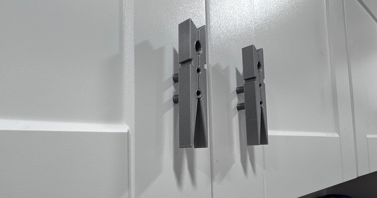 Modern Clothespin Drawer or Pull by gedeyenite Download free