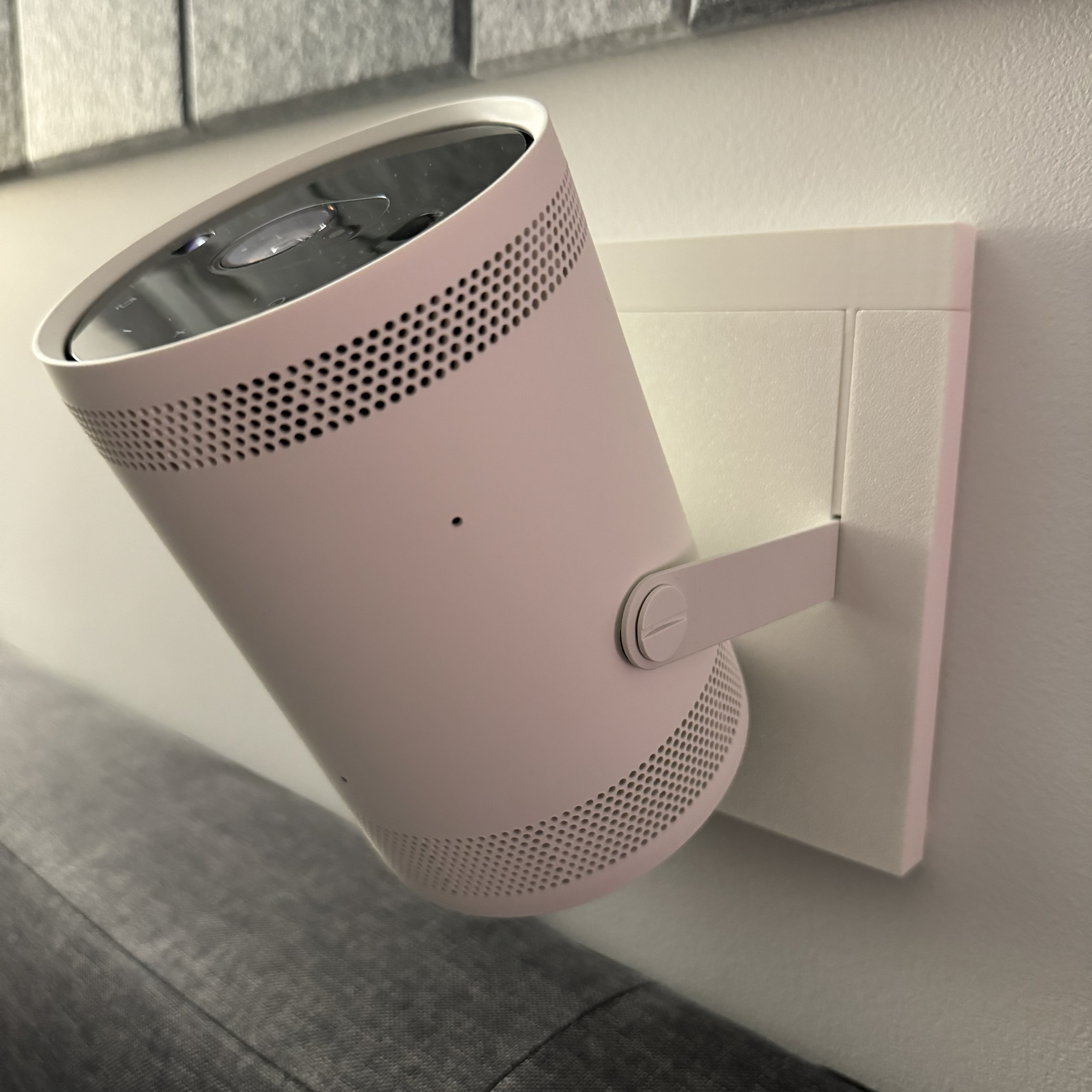 Samsung Freestyle Projector Mount with Clip