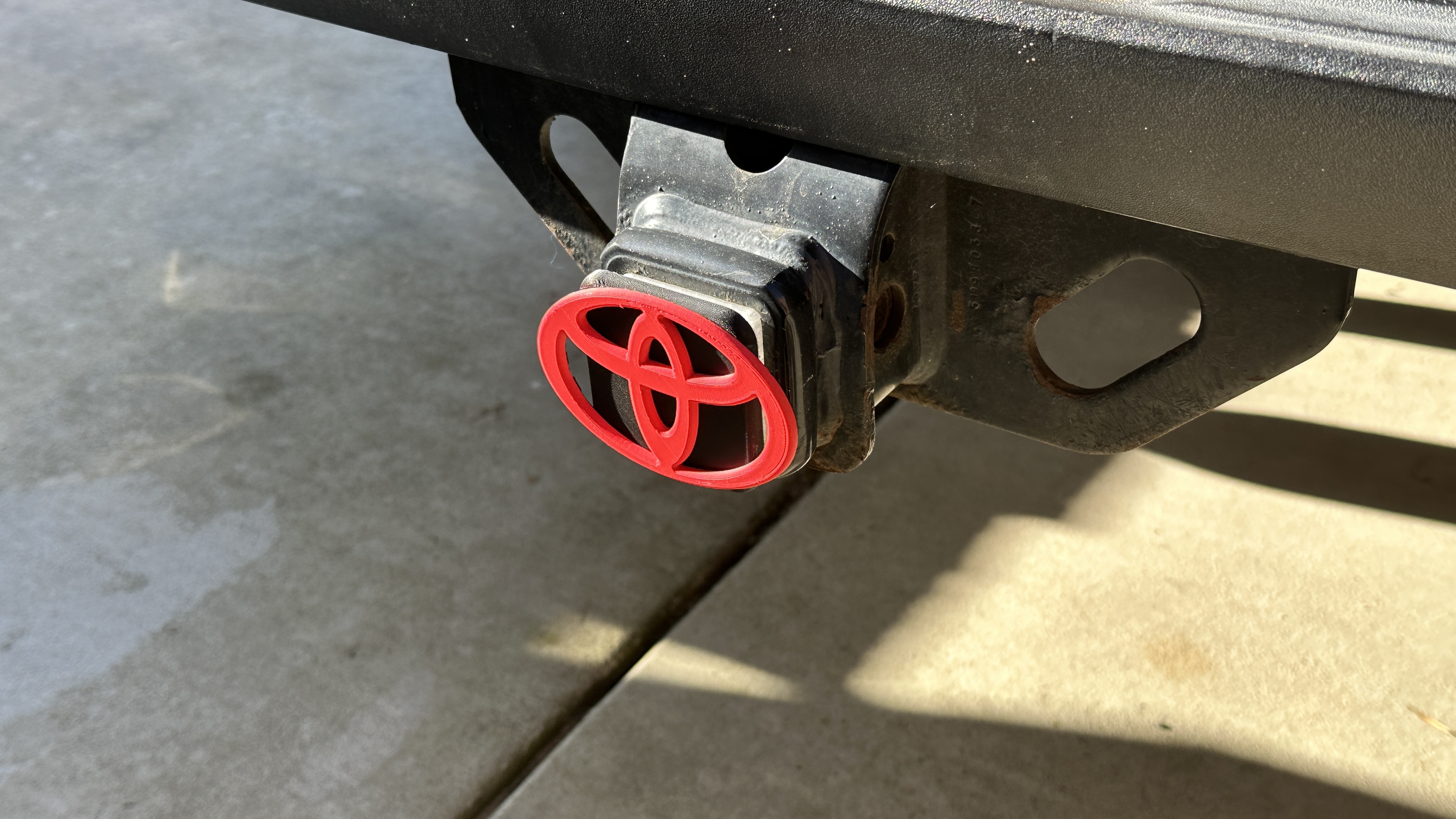 TOYOTA hitch cover / Insert