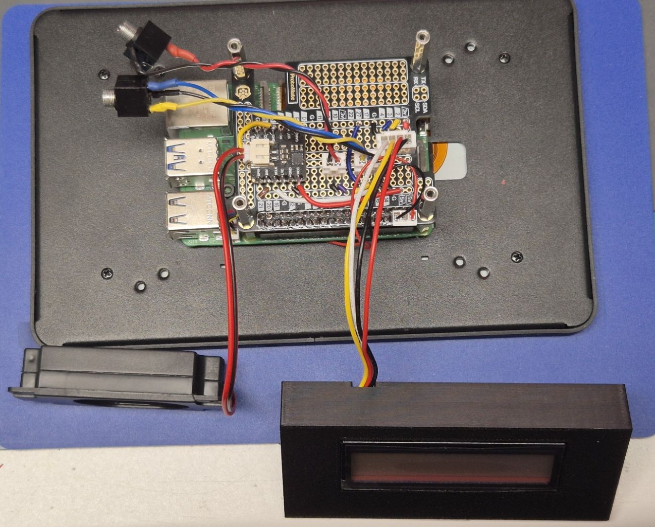 Waveshare 1602 case
