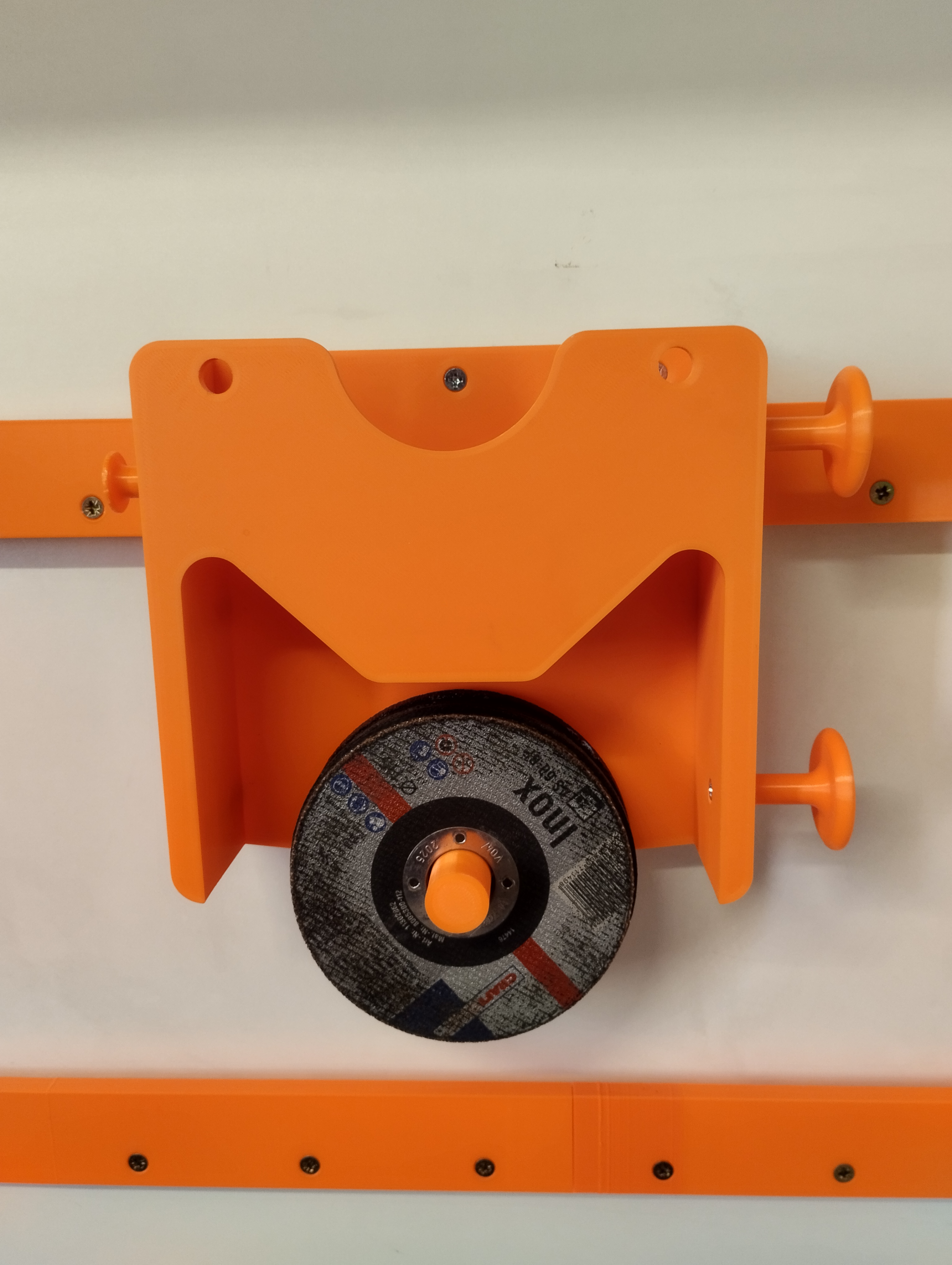Miniatura 4 do modelo 3D Angle grinder holder