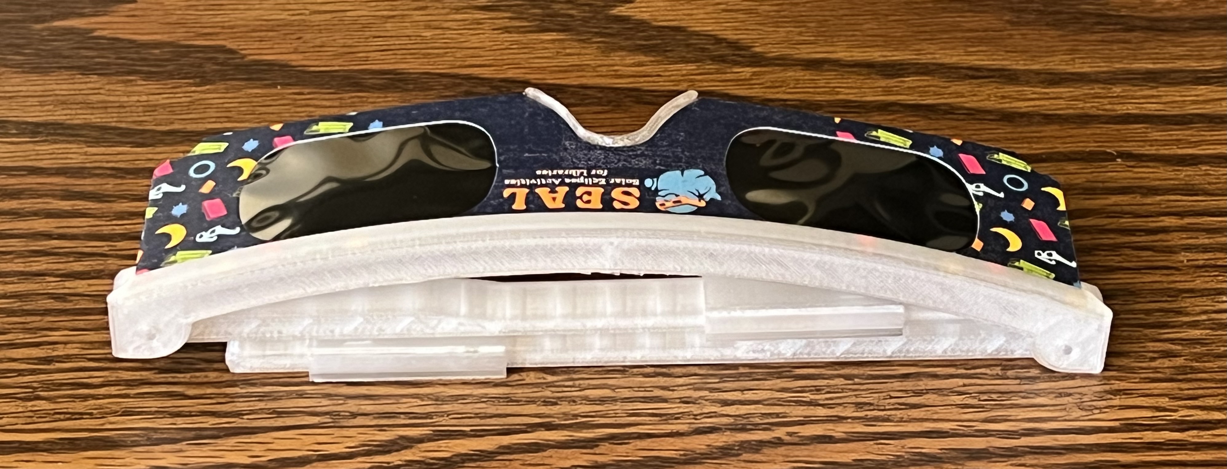 Miniatura 2 do modelo 3D Frame for Eclipse Glasses - Folding, Adjustable, No Support!