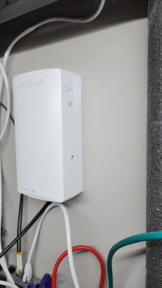 Ruckus H350 Wall Mount by rbray | Download free STL model | Printables.com