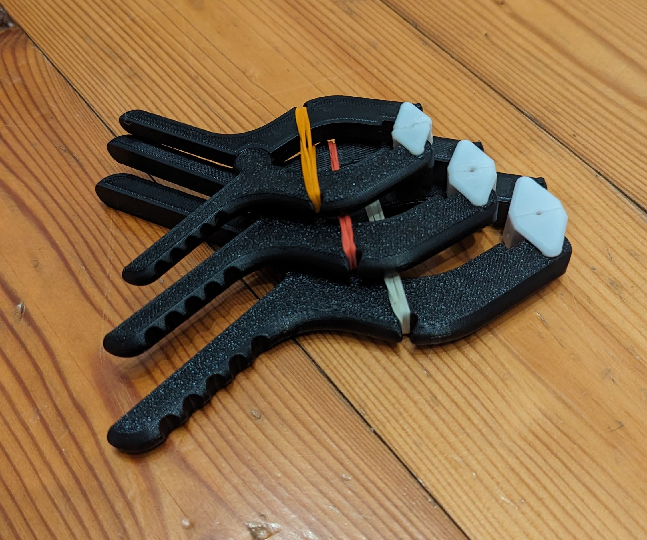 Rubberband clamp v2 (Remix)
