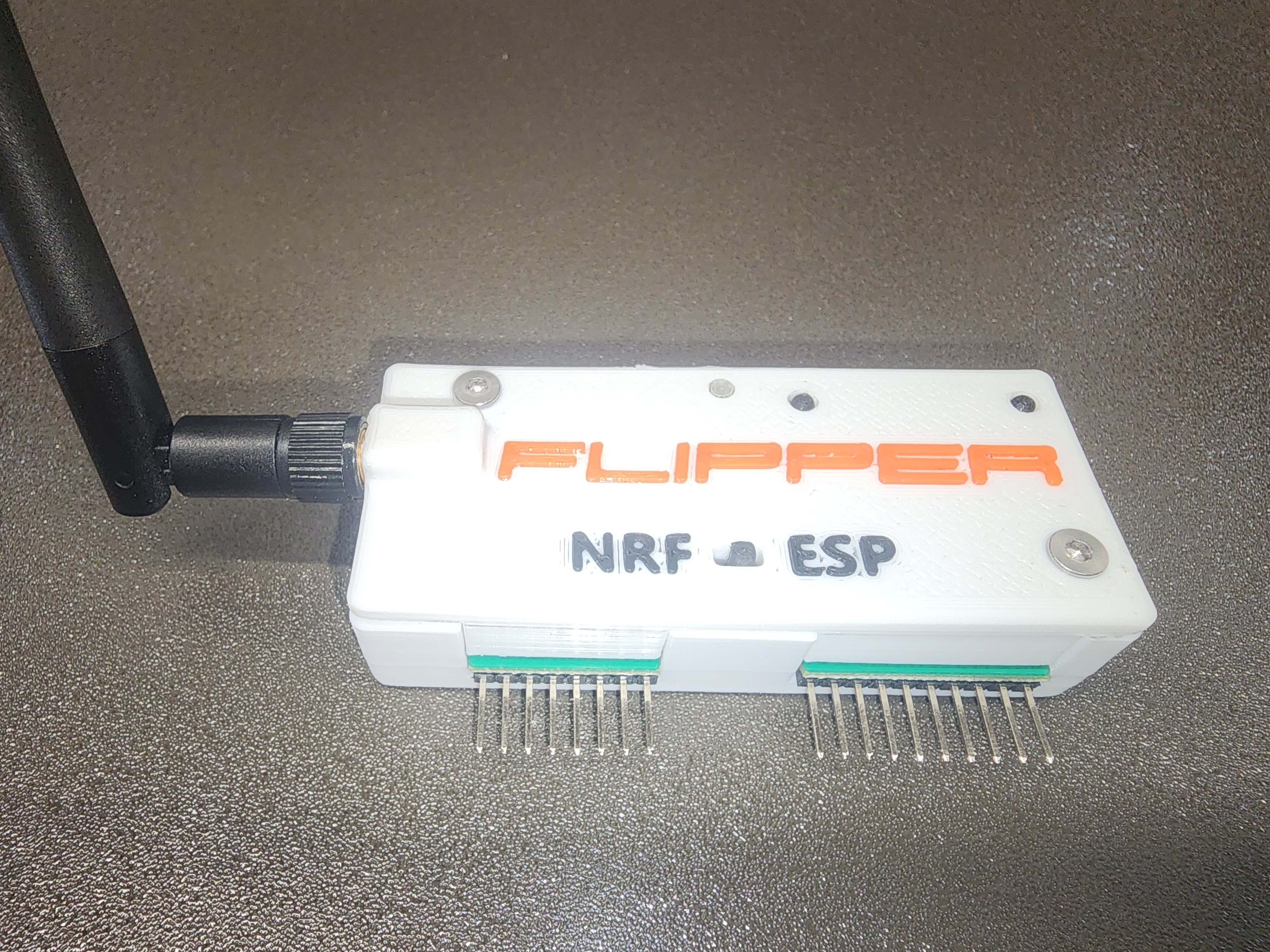 Flipper Zero NRF24 + ESP32 Case MMU