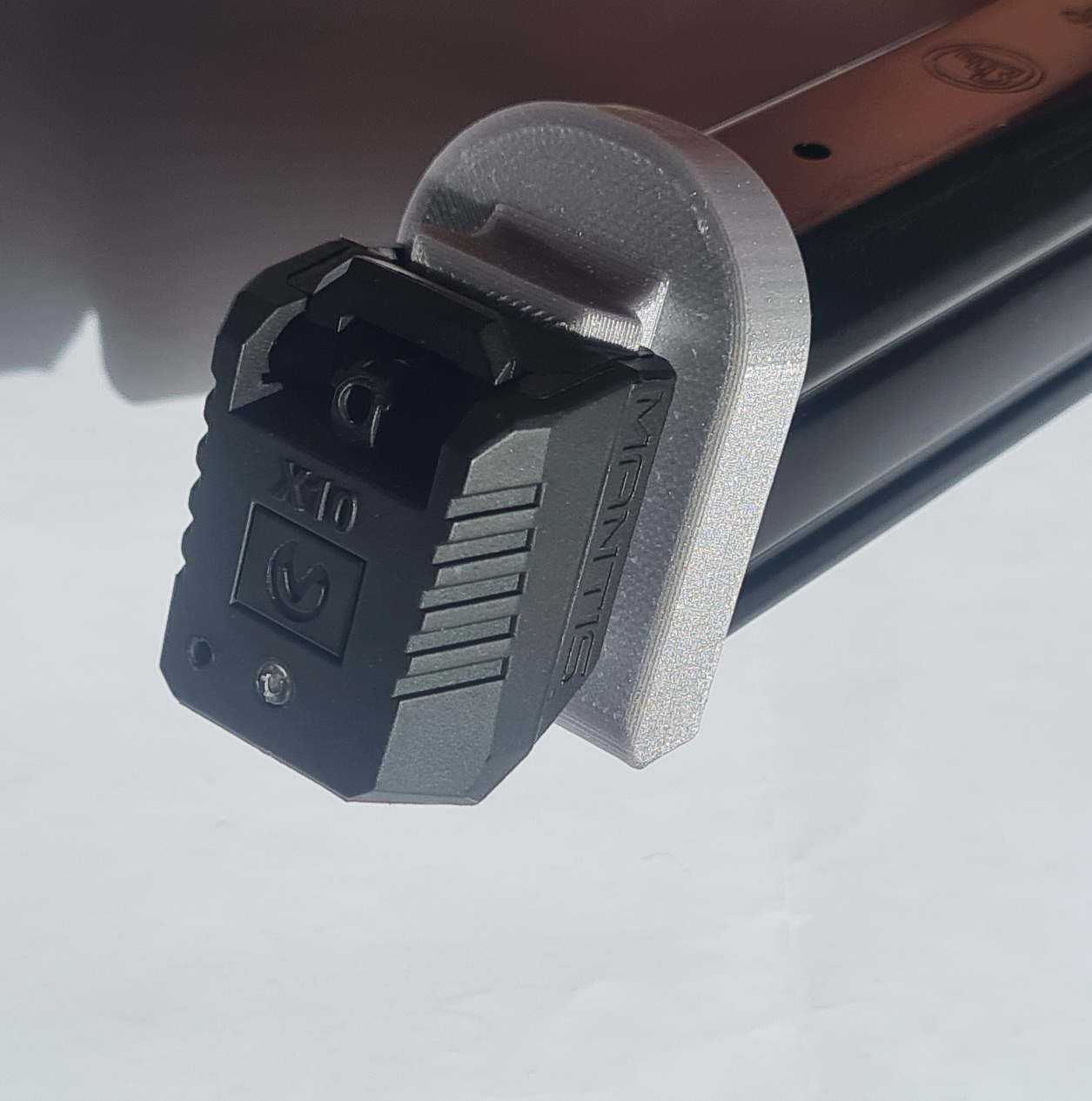 Mantis x magazine adapter for CZ P10 / P09