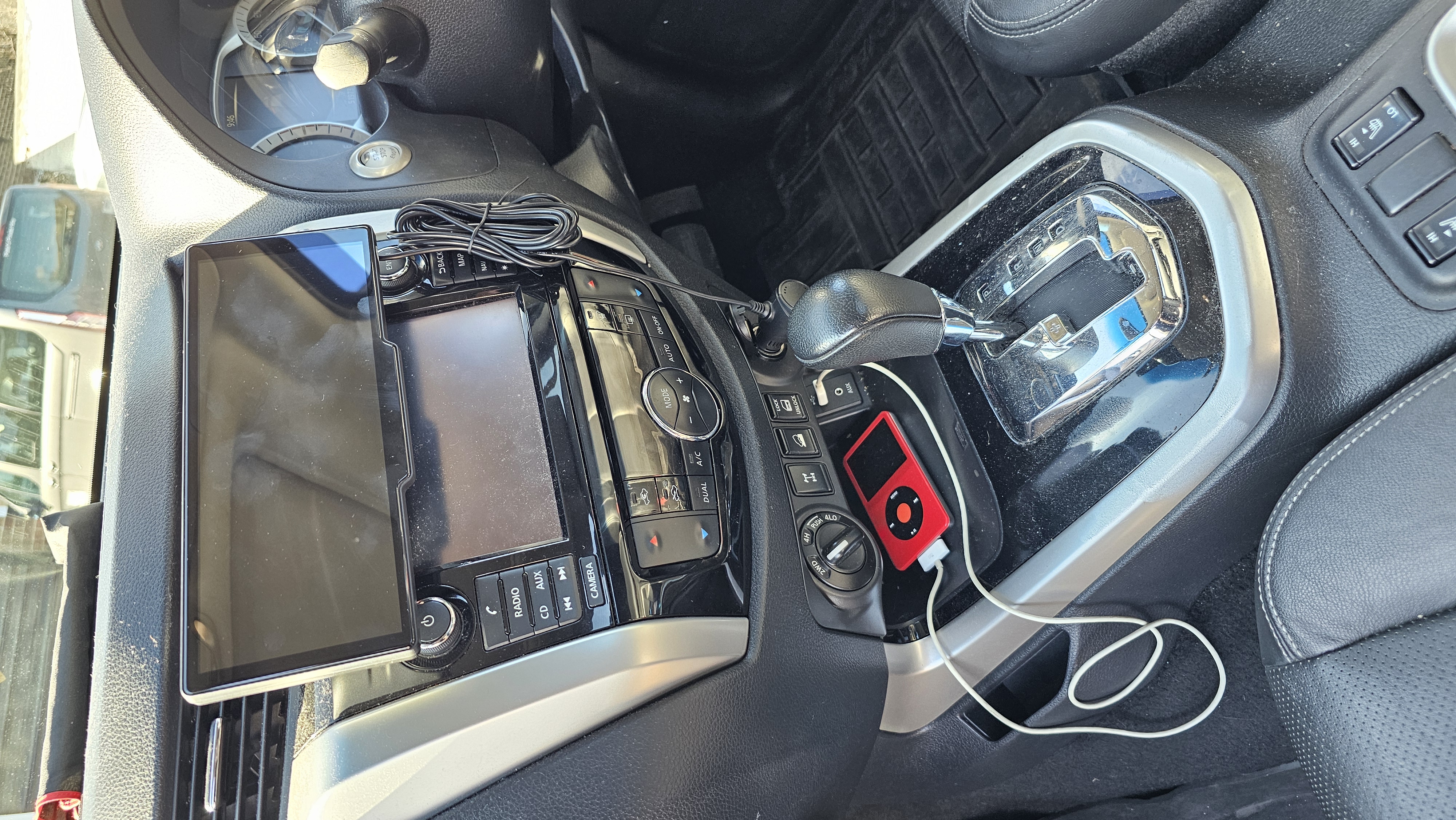 Carplay/Android Auto Screen CD Mount