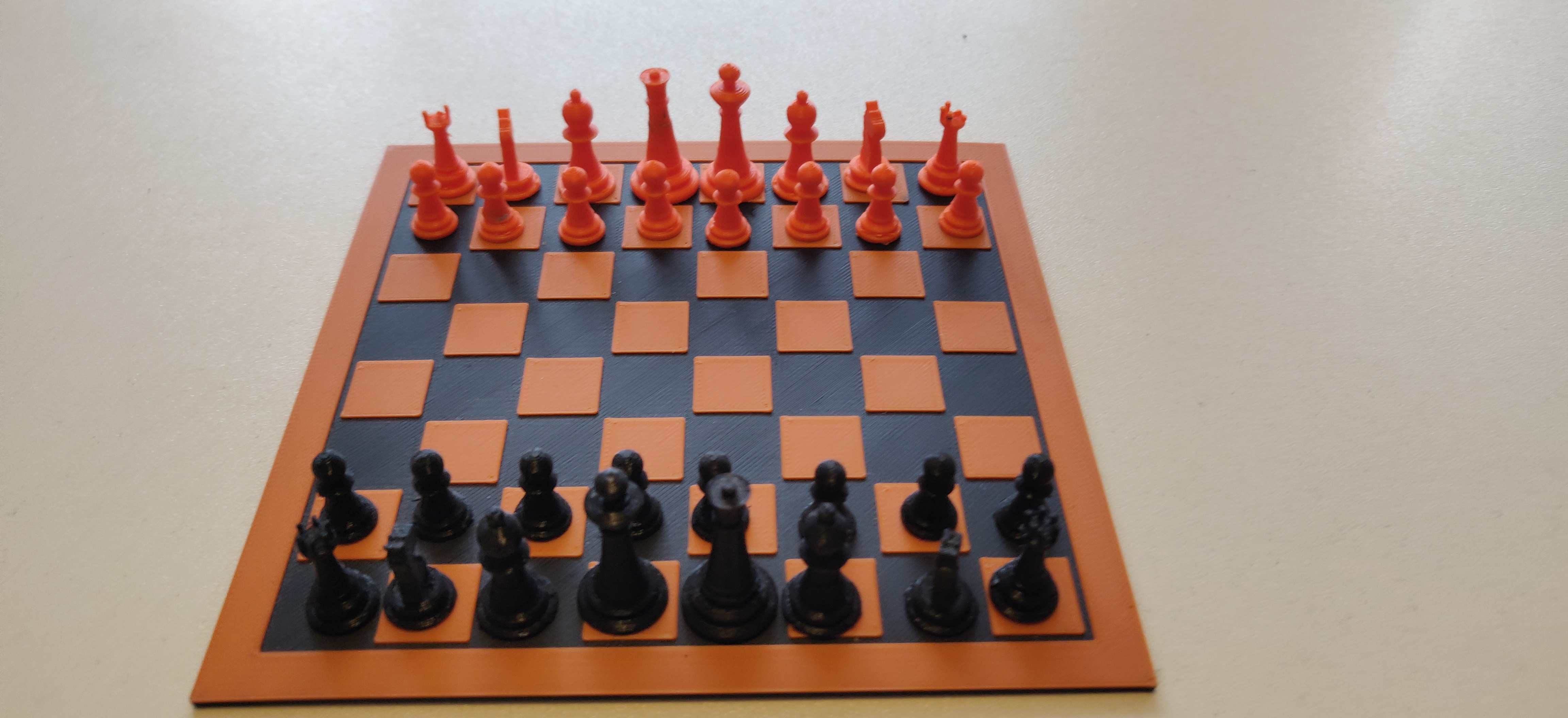 Complete 3D Printed Chess Set with Board & Box — thumbnail 7