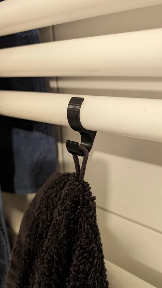 bathroom radiator hook by Mind2MatterPrinting | Download free STL model ...