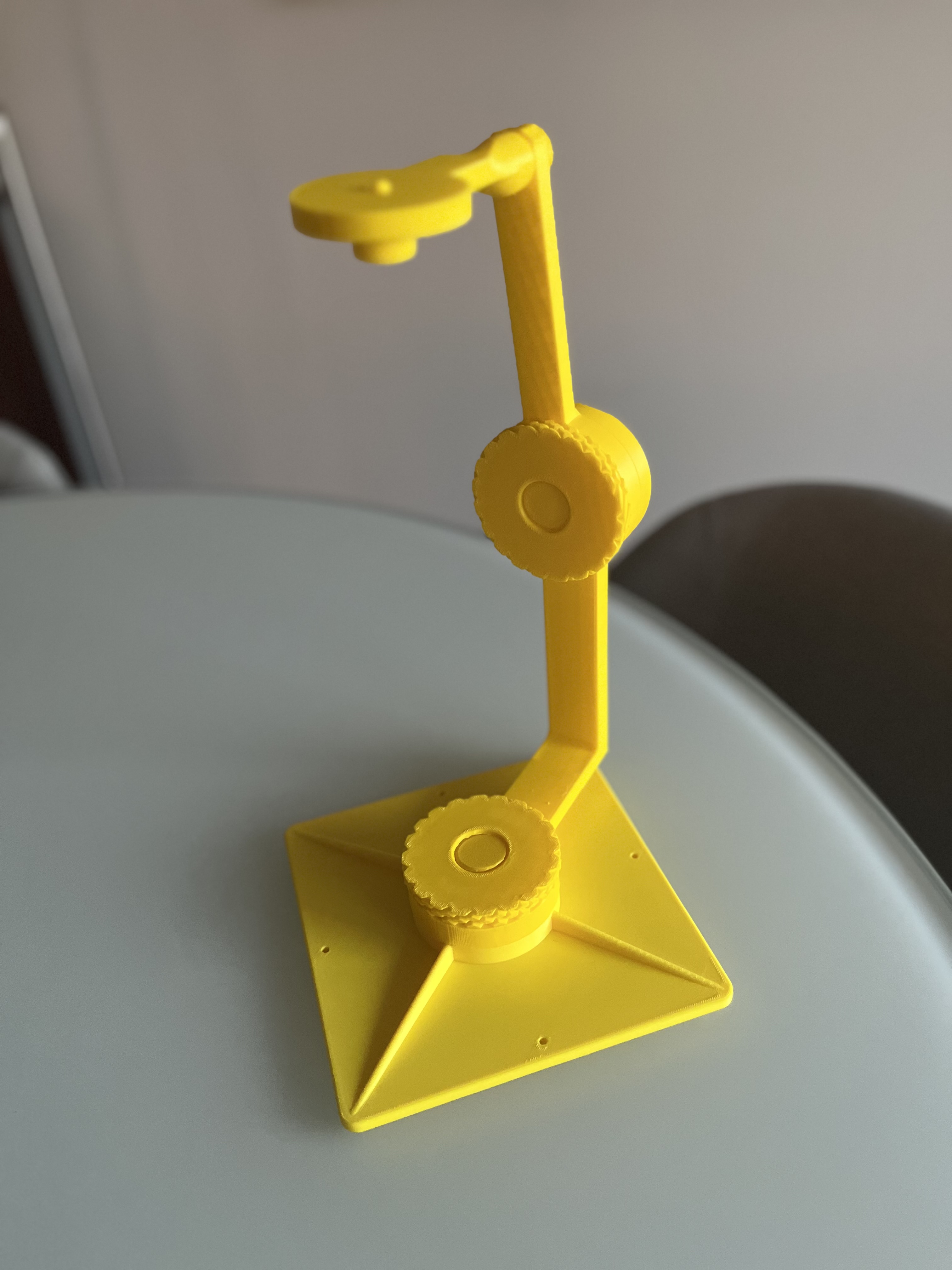 Table Top Tripod by snkxn75dvs | Download free STL model | Printables.com