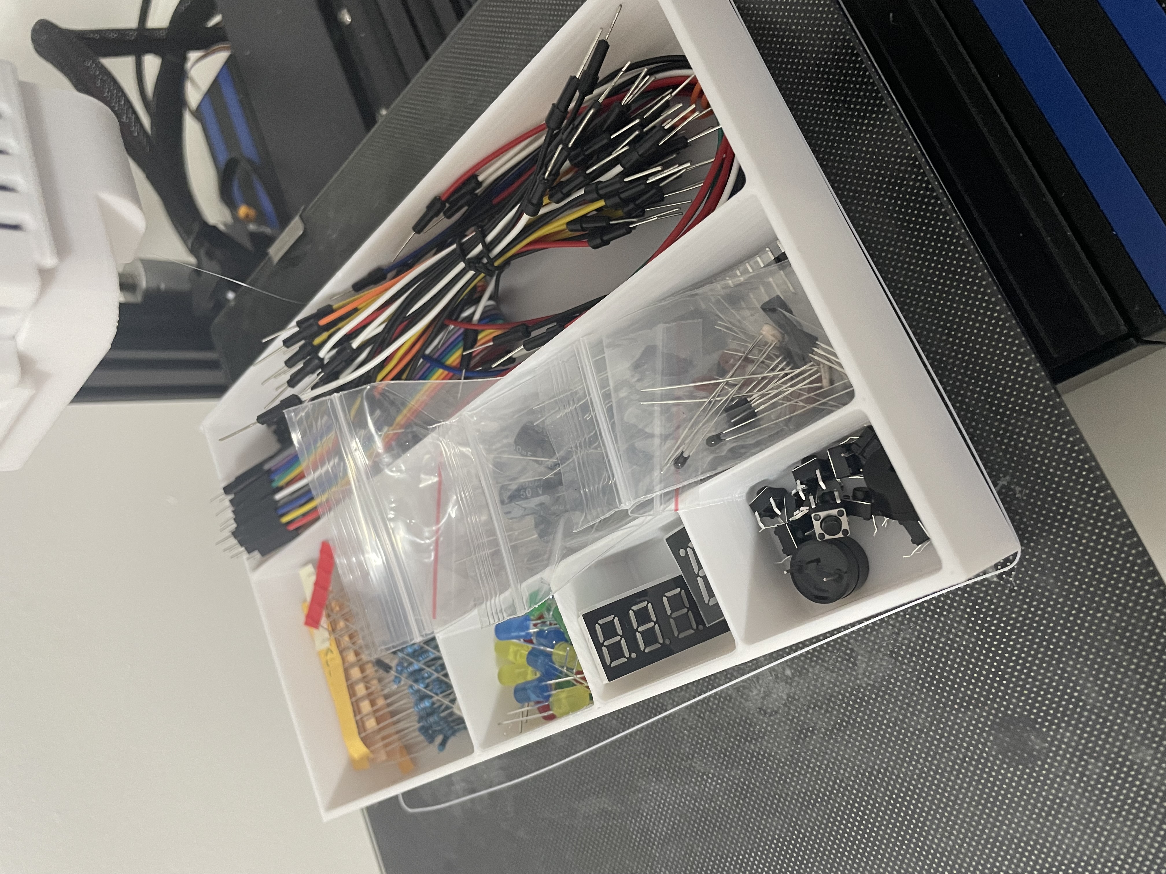 Organizer box