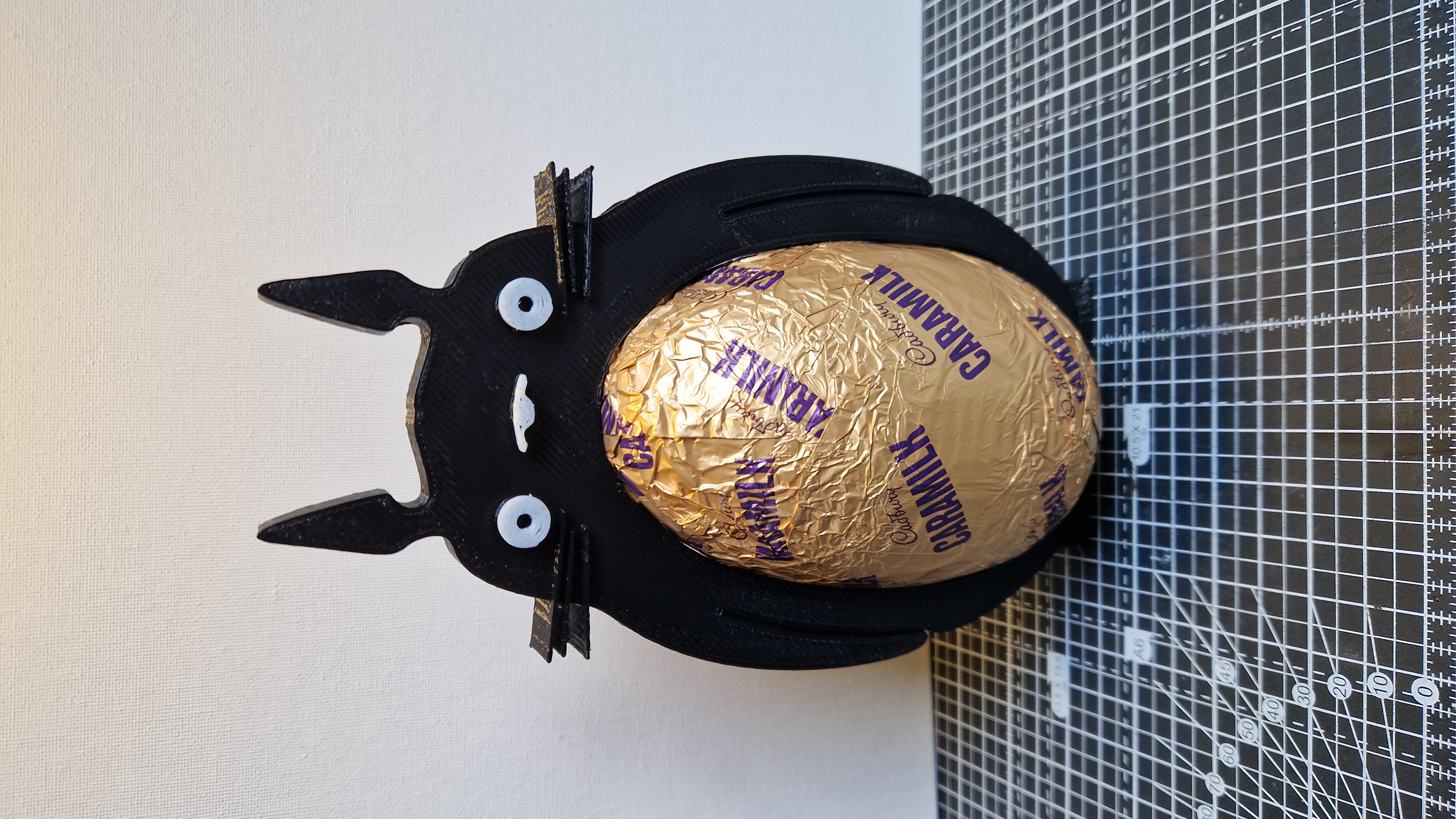 Miniatura 4 do modelo 3D Totoro - Easter Egg Holder