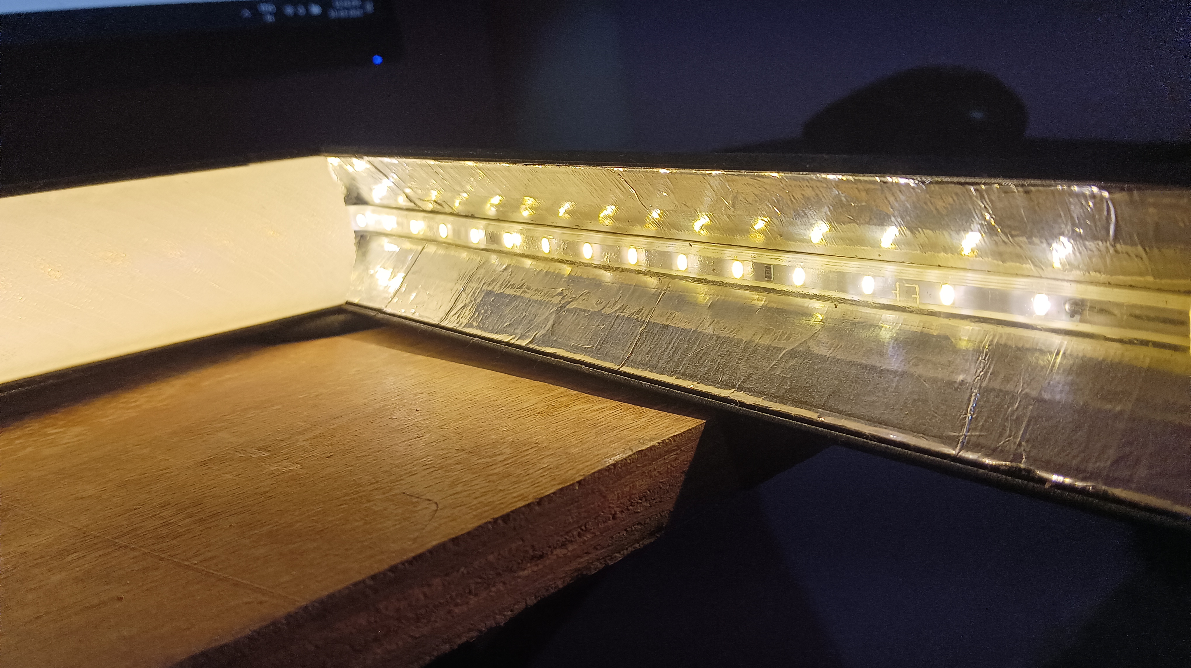 Miniatura 2 do modelo 3D LED modular lamp