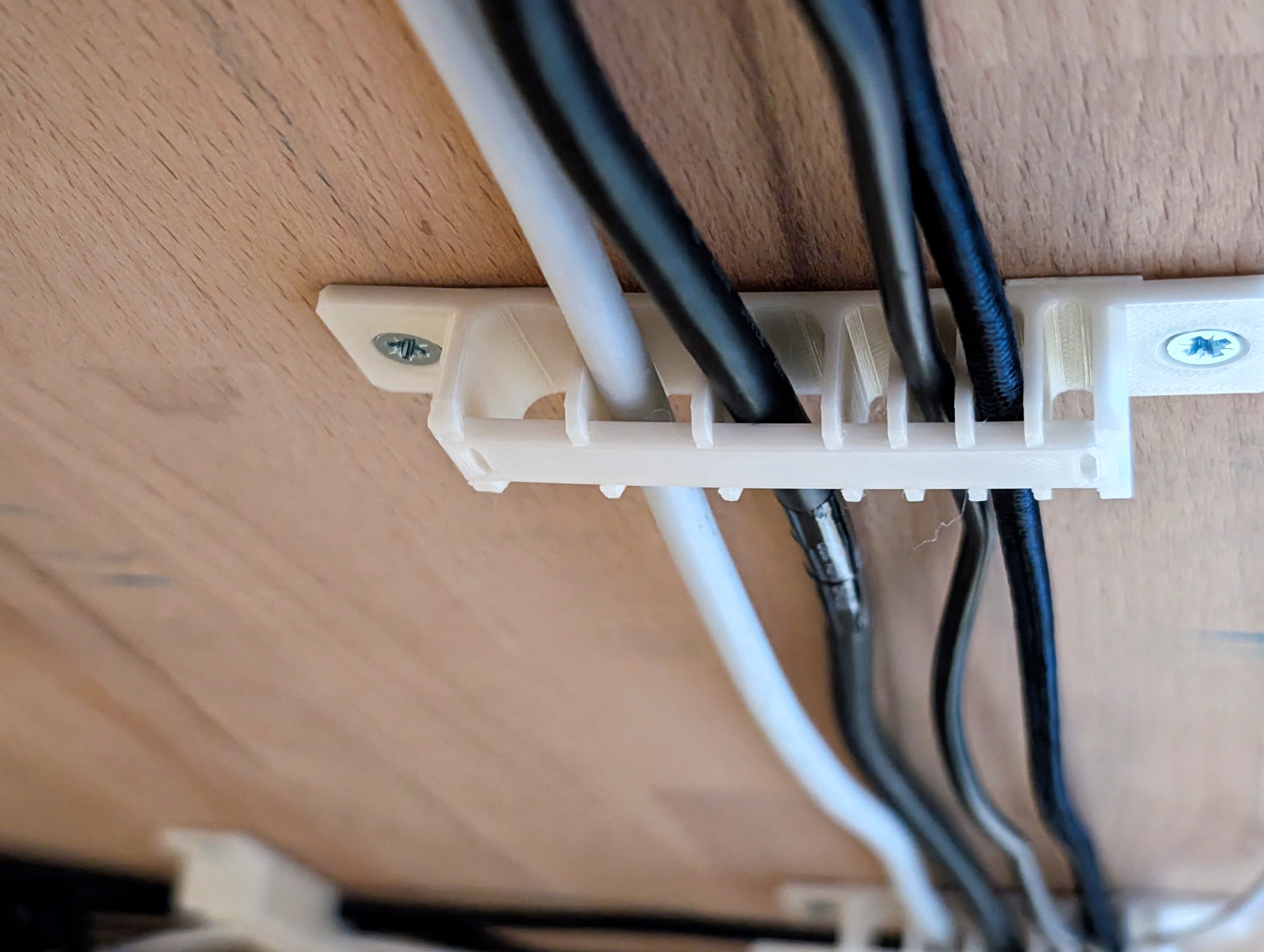 Ultimate Cable Manager