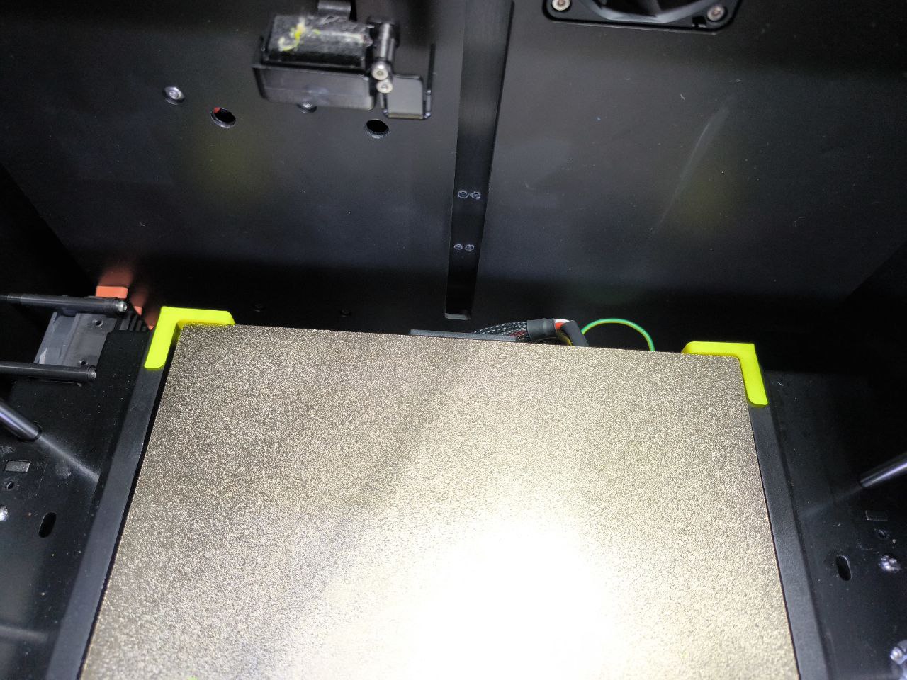 This is a make of the "pei plate limiters" by qidi for the Q1 pro