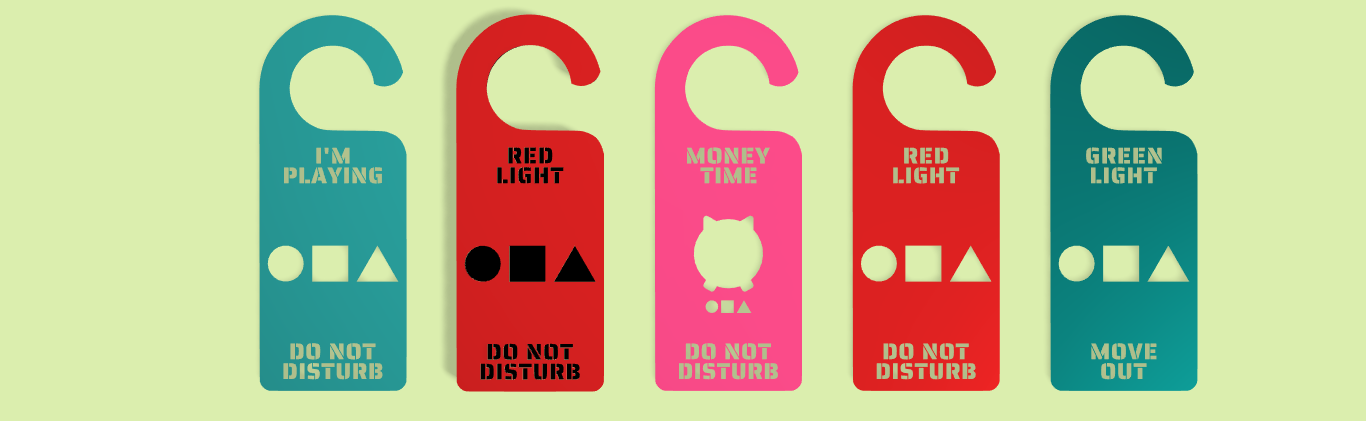 Squid Game door handle "do not disturb"