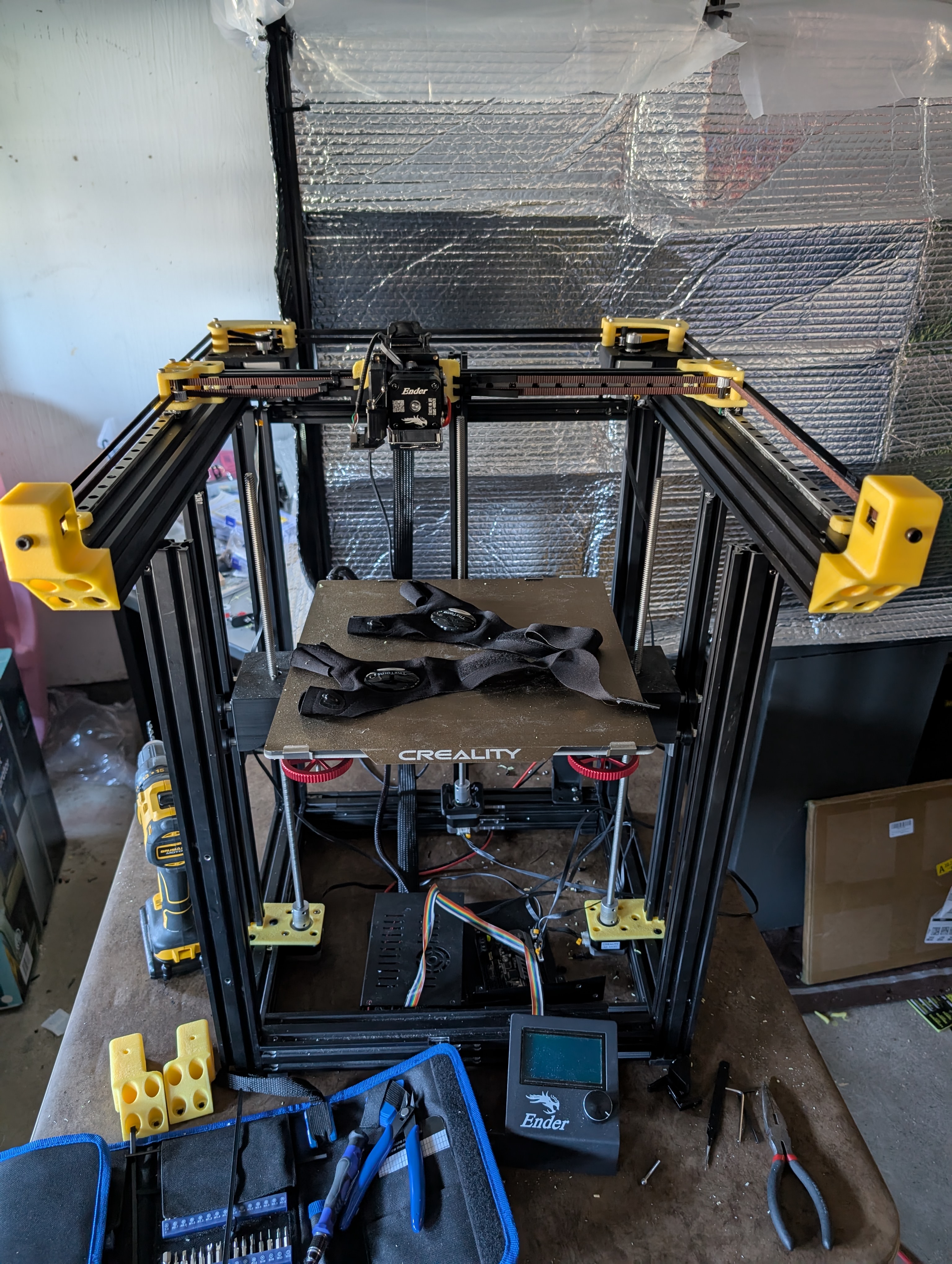 Duender Front mounts for 4040 Extrusions (Mirrored Remix)