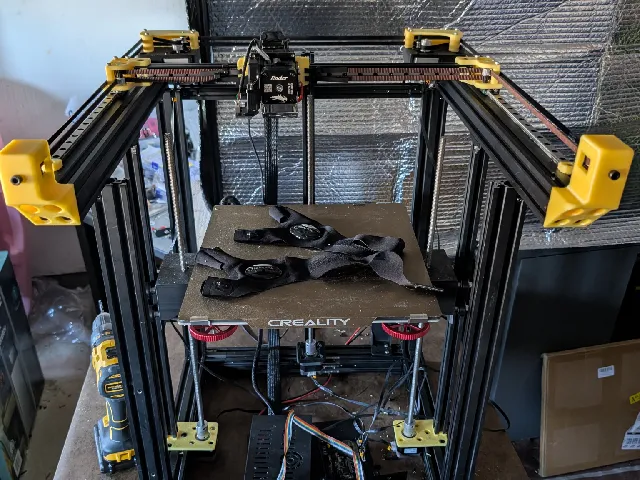 Duender Front mounts for 4040 Extrusions (Mirrored Remix)