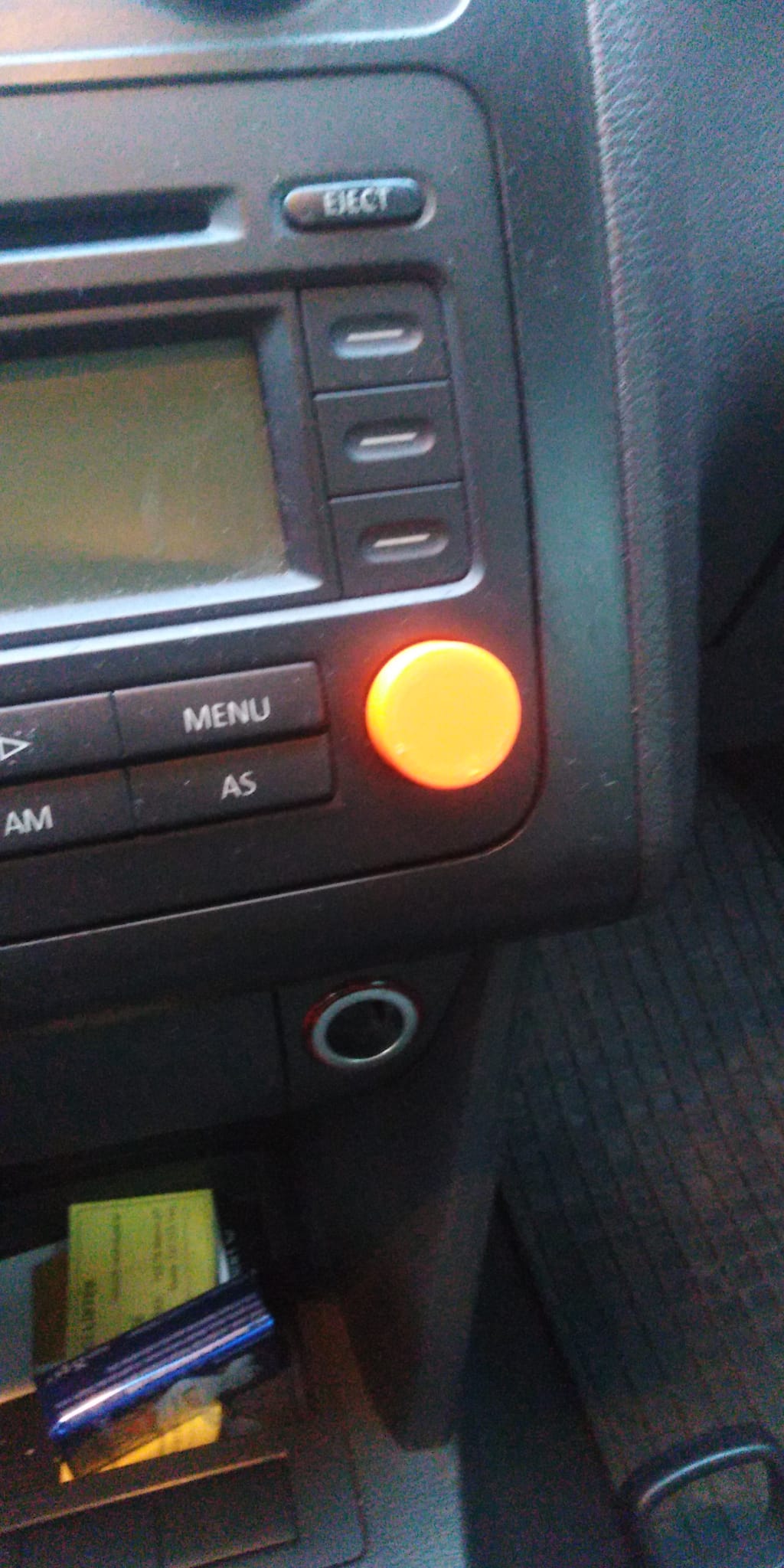VW autoradio knob replacement