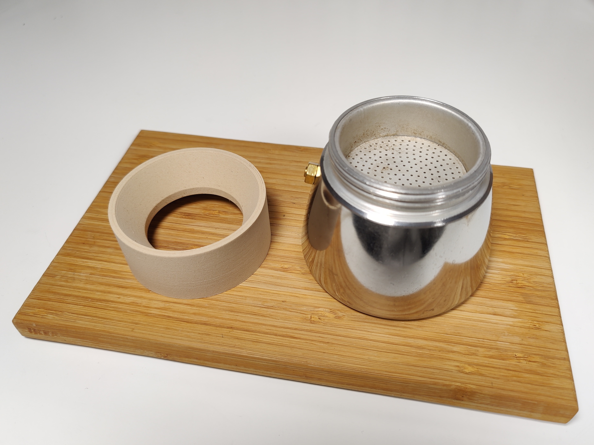 Gnali & Zani Venezia moka pot coffee grind funnel by Pyry | Download ...