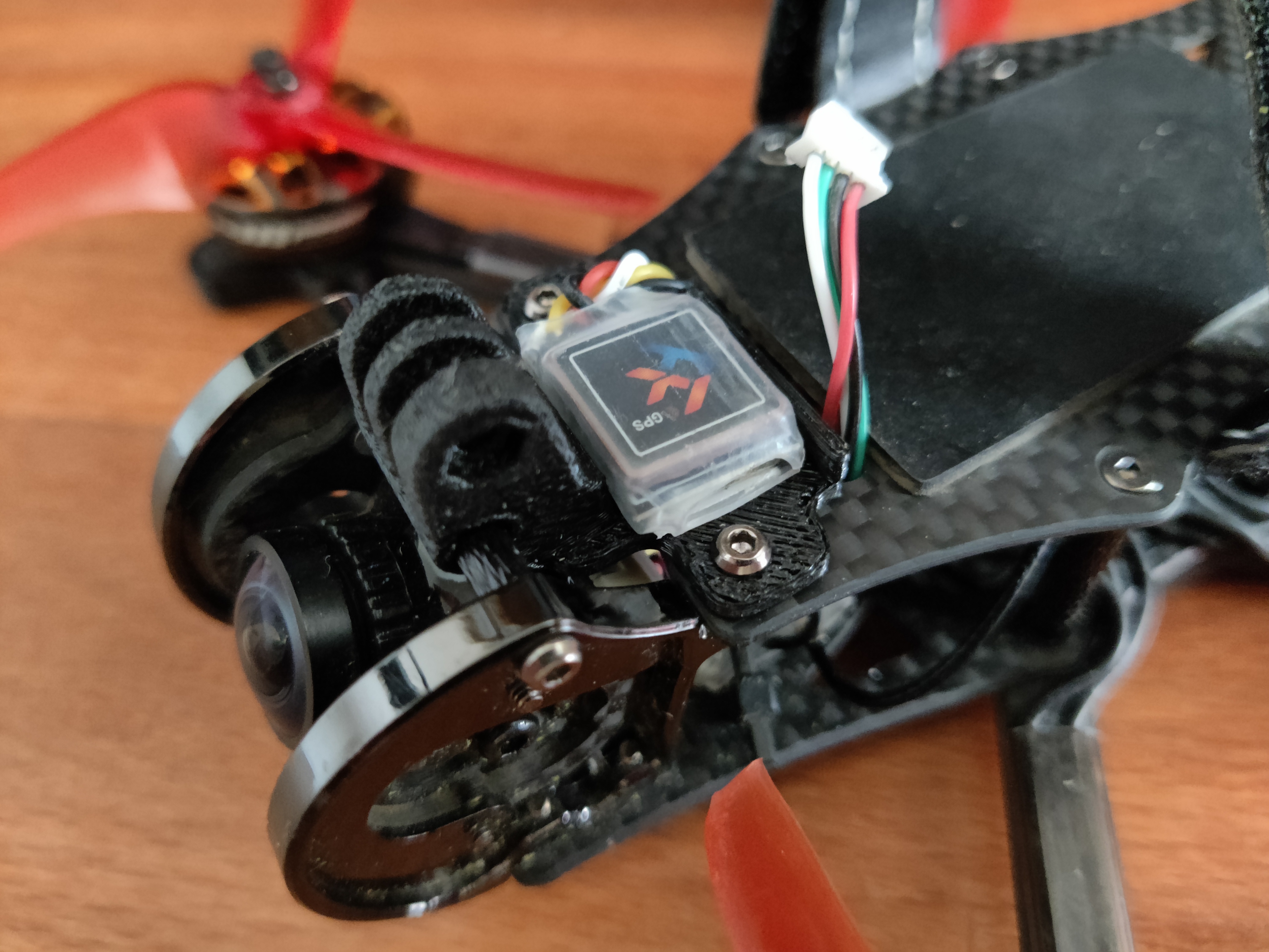 AOS 3.5 v5 camera and GPS attachment