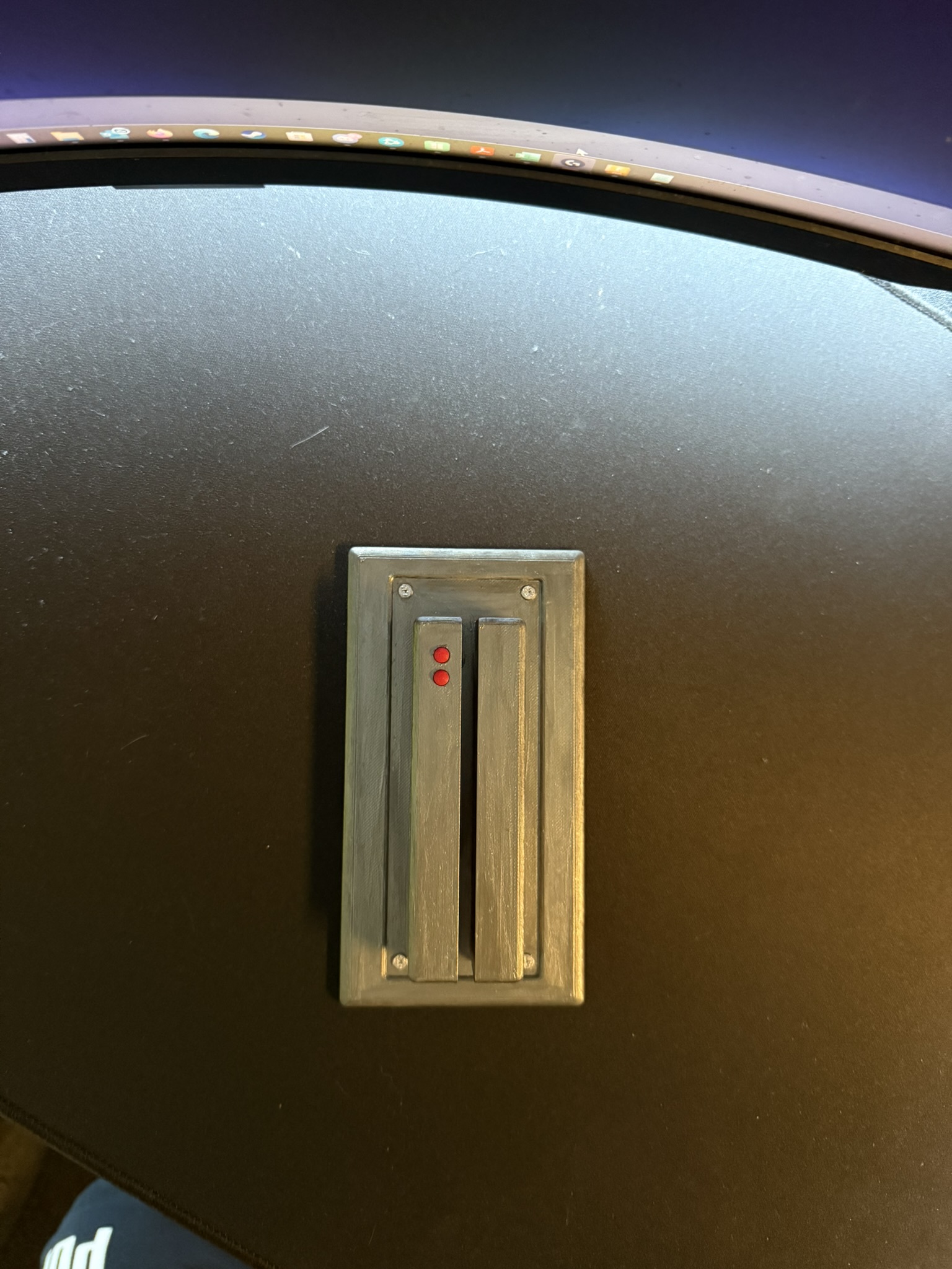 Miniatura 4 do modelo 3D Fallout Keycard Reader