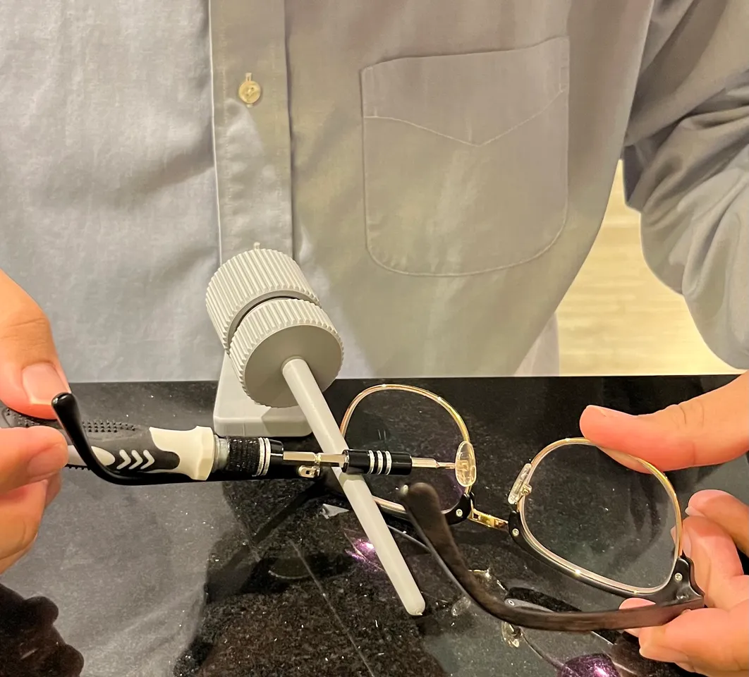Ergonomic hand stabilizer for precise operations by Superfatbird ...