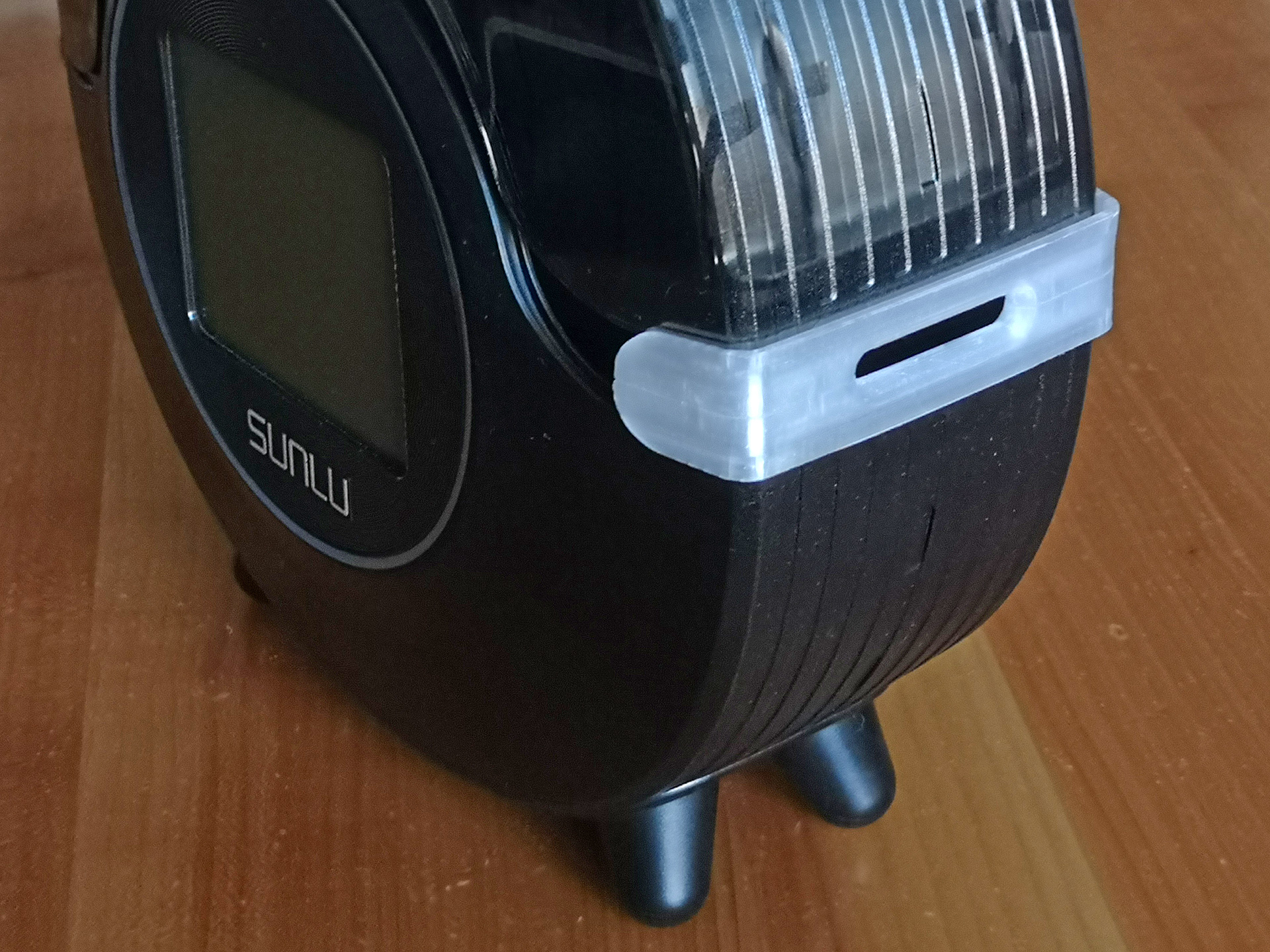 Filament opening for Sunlu S2 dryer