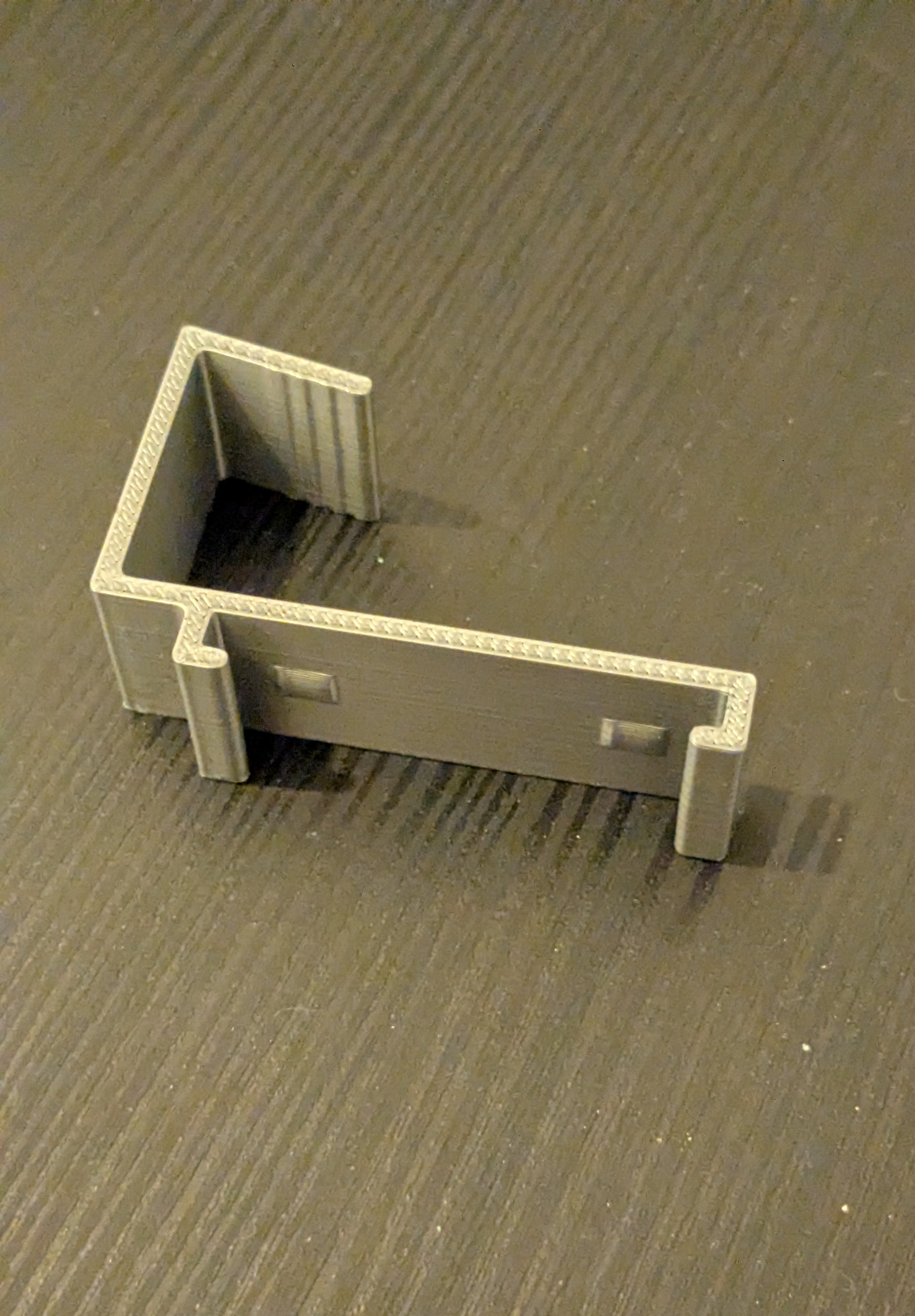 Miniatura 2 do modelo 3D Window roller blind mounting bracket