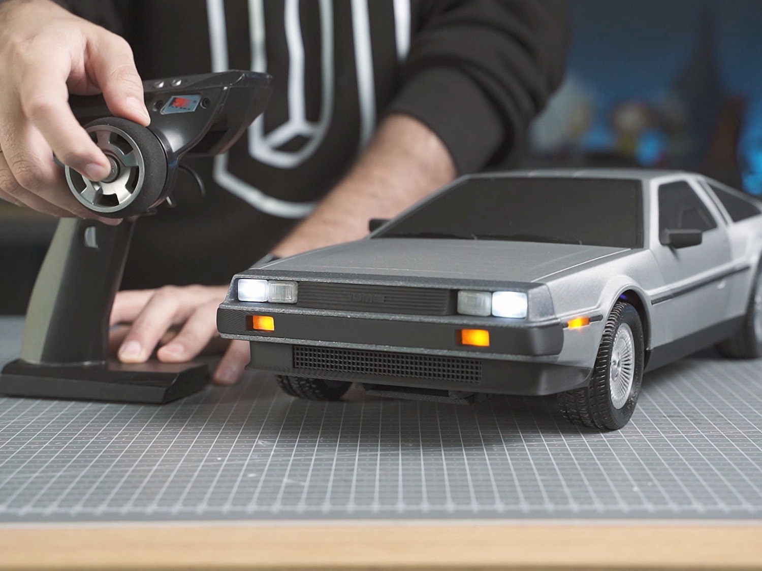 DMC Delorean RC 1/10 by Duke Doks | Printables Store