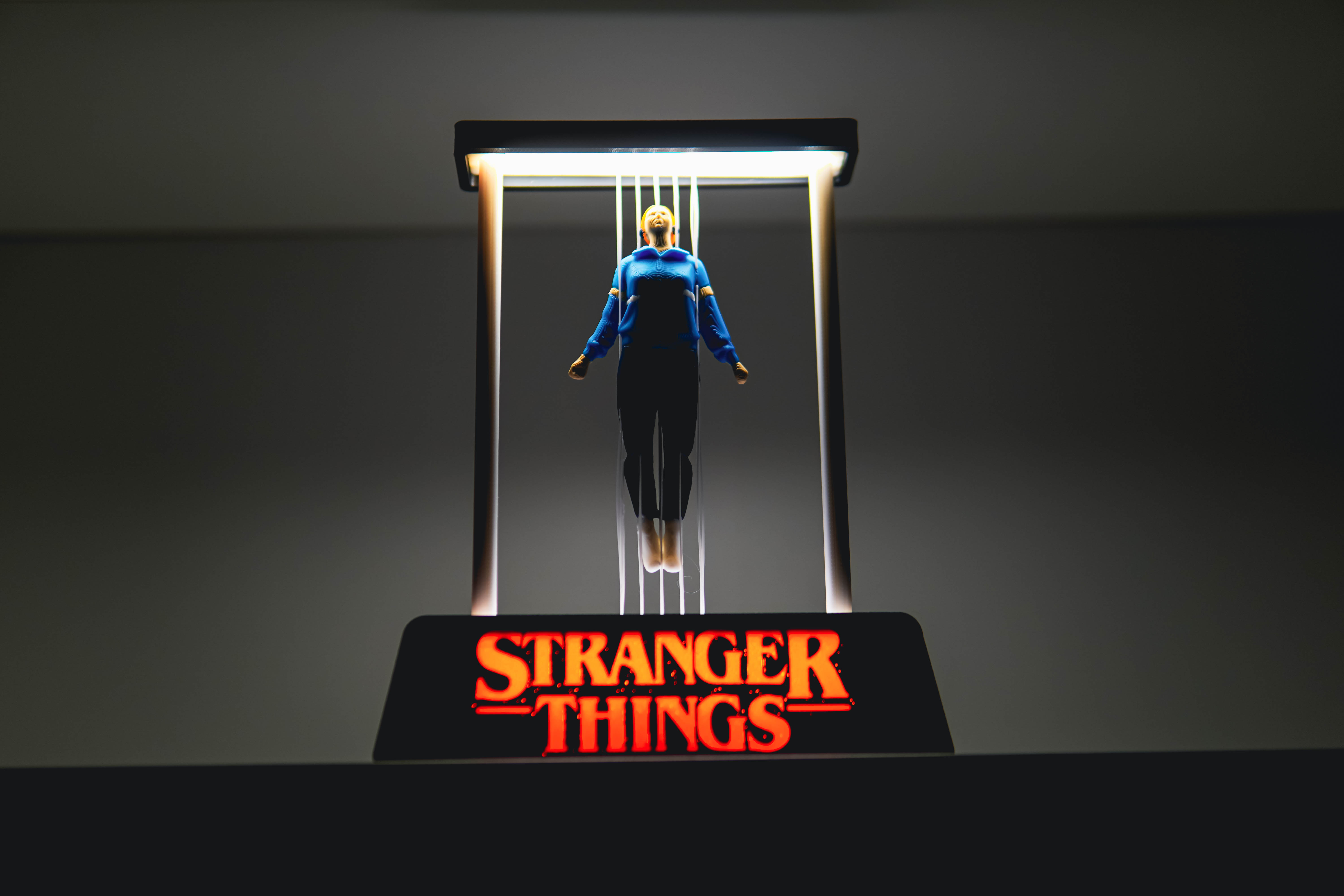 Max Floating - Stranger Things Suspended String Lamp