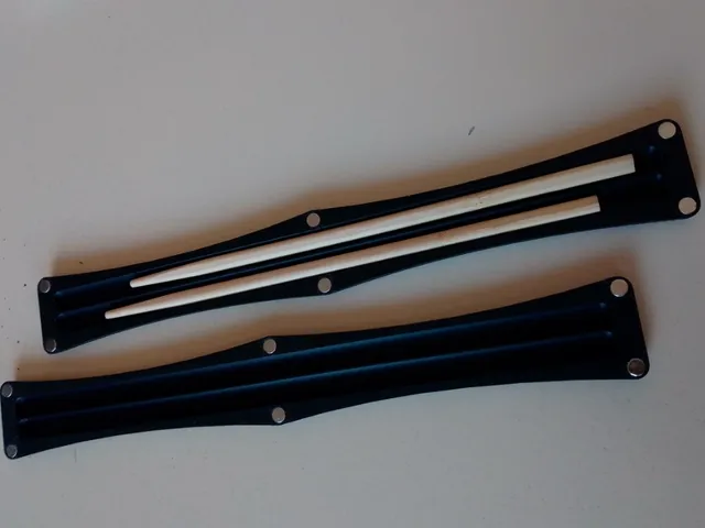 magnetic chopstick holder