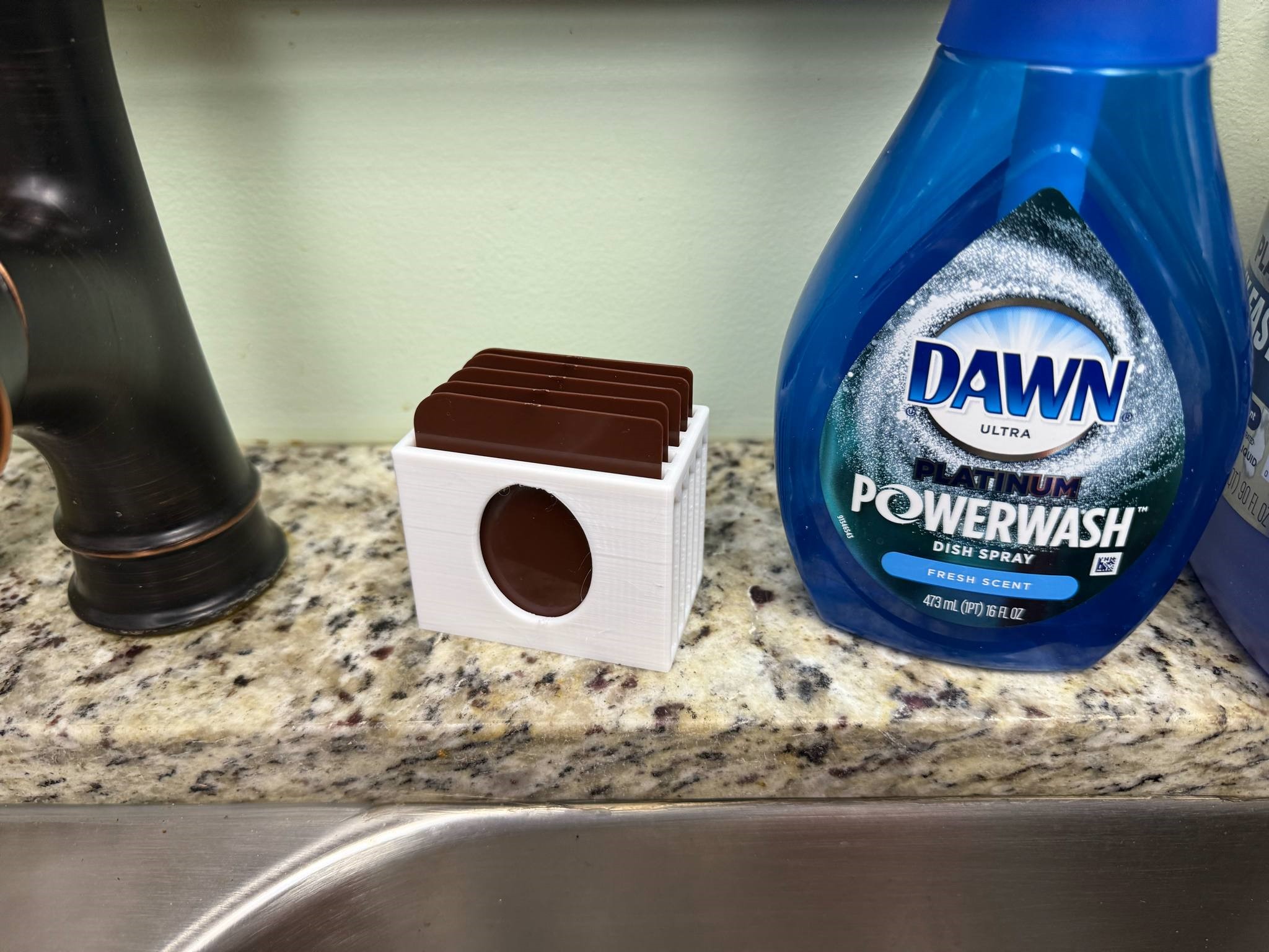 Miniatura 2 do modelo 3D Pan Scraper Holder