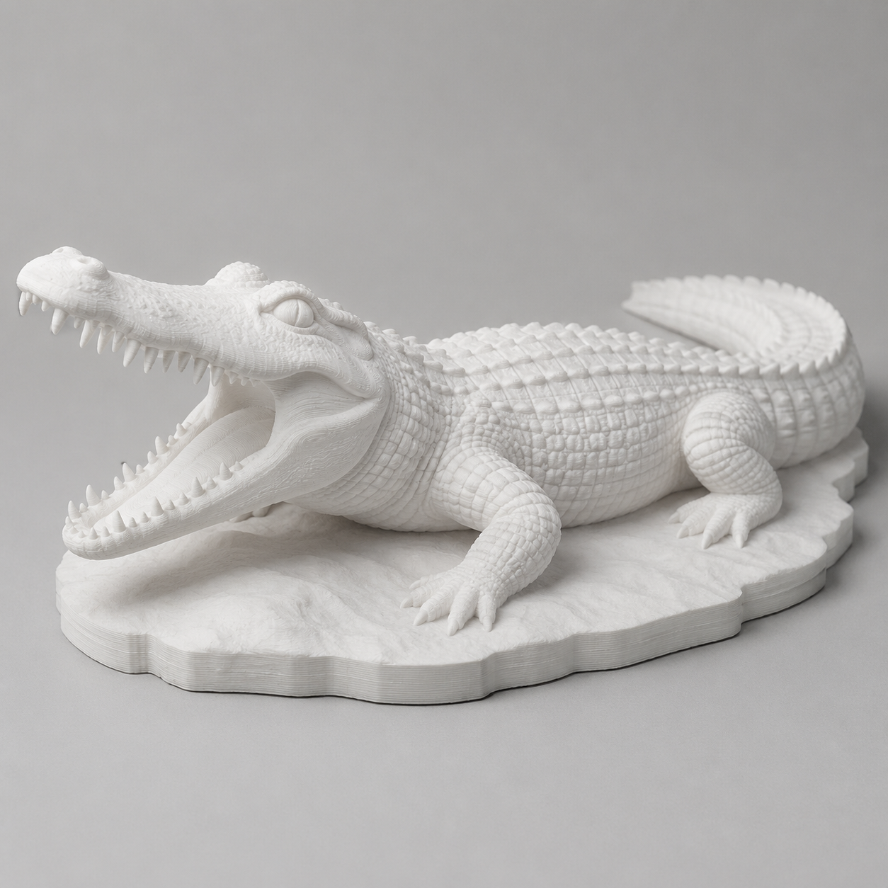 Krokodils-Skulptur / Crocodile sculpture